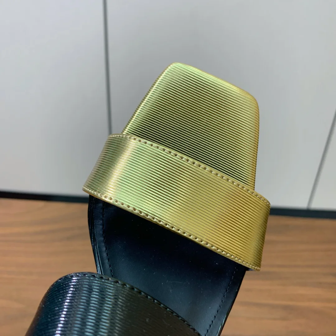 Босоножки Женские Balmain 32332