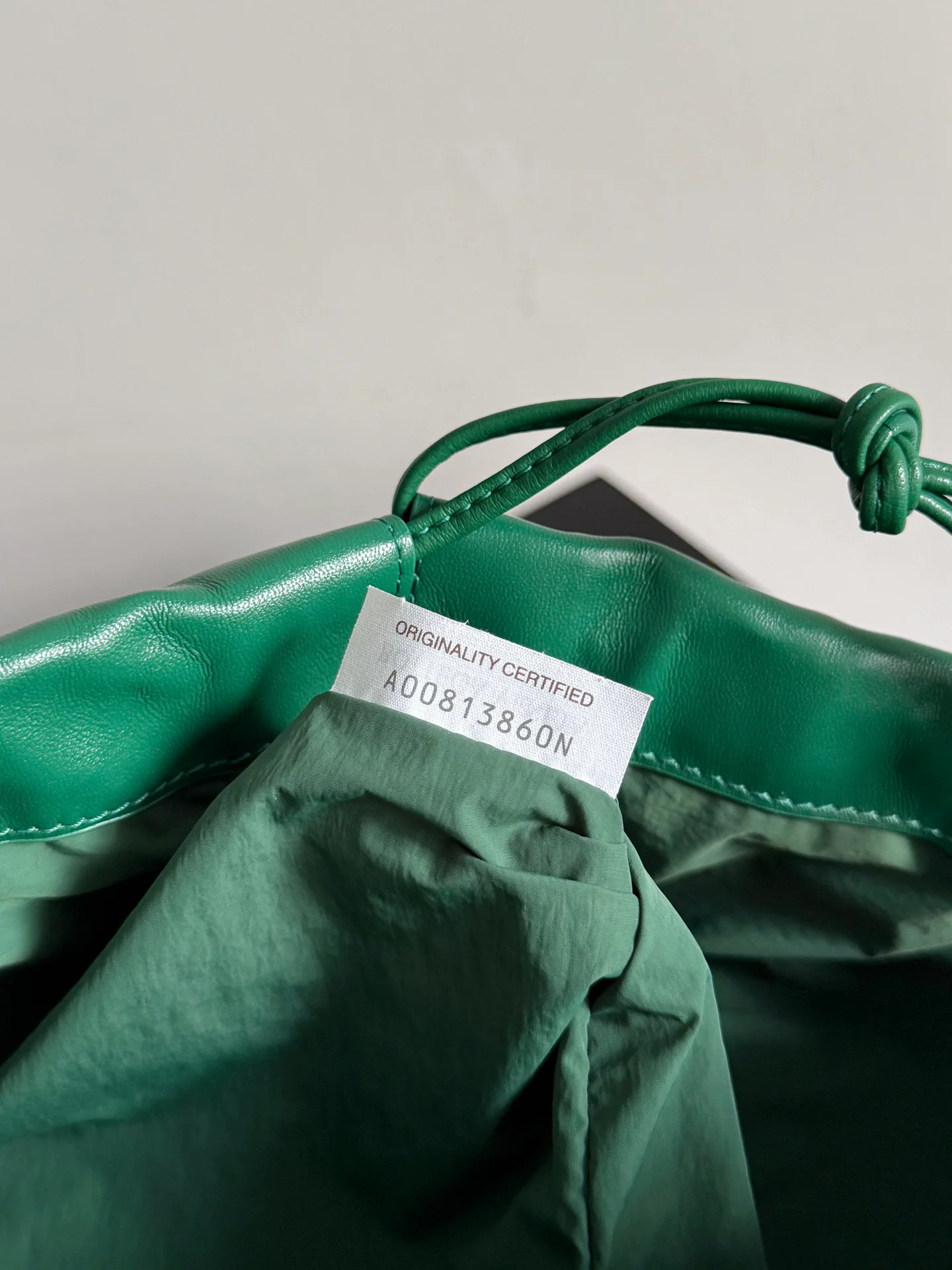 Классические Сумки Женские Bottega Veneta 11877914