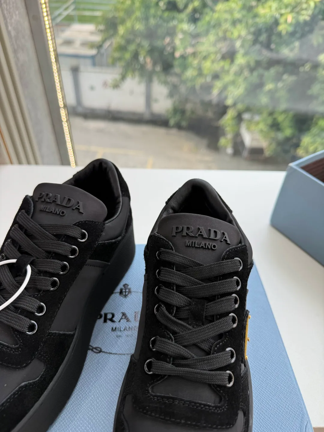 Кроссовки Женские Prada 18539273