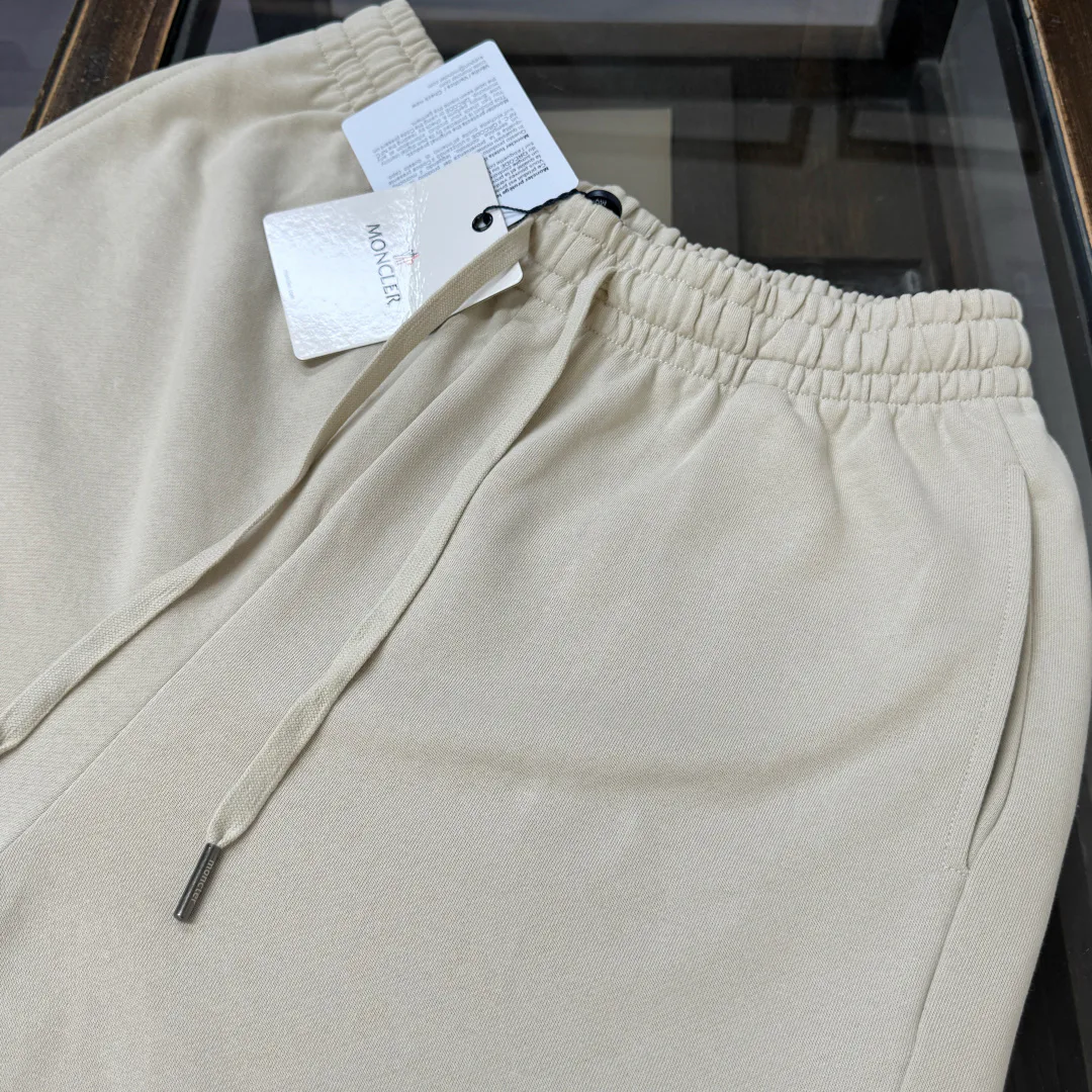 Шорты Женские Moncler 11668074