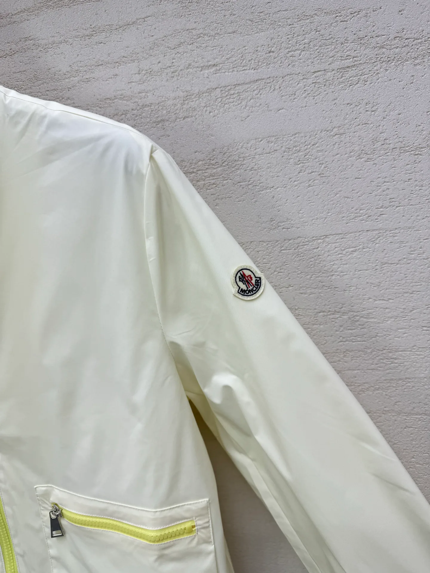 Куртки И Пуховики Женские Moncler 13266152