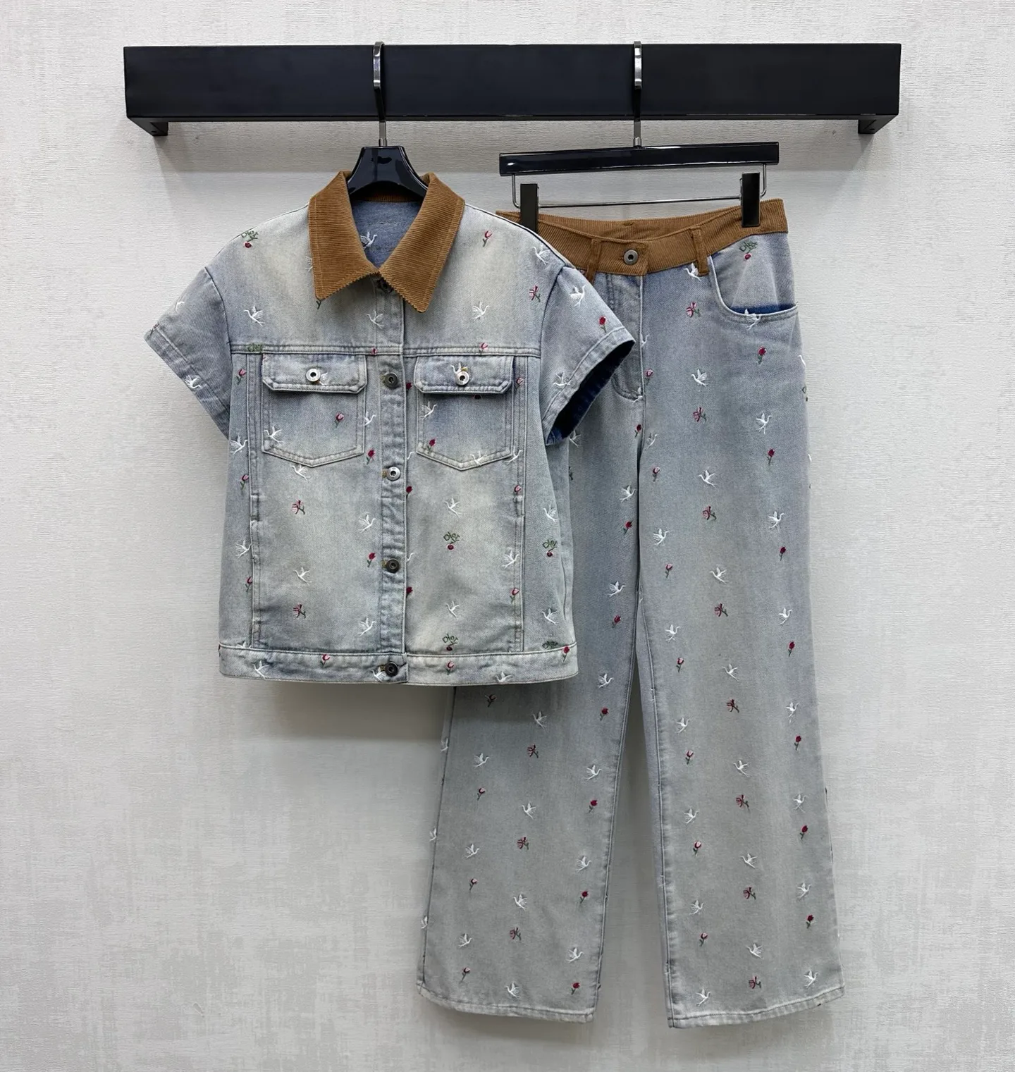 Джинсы Женские Christian Dior 11628257