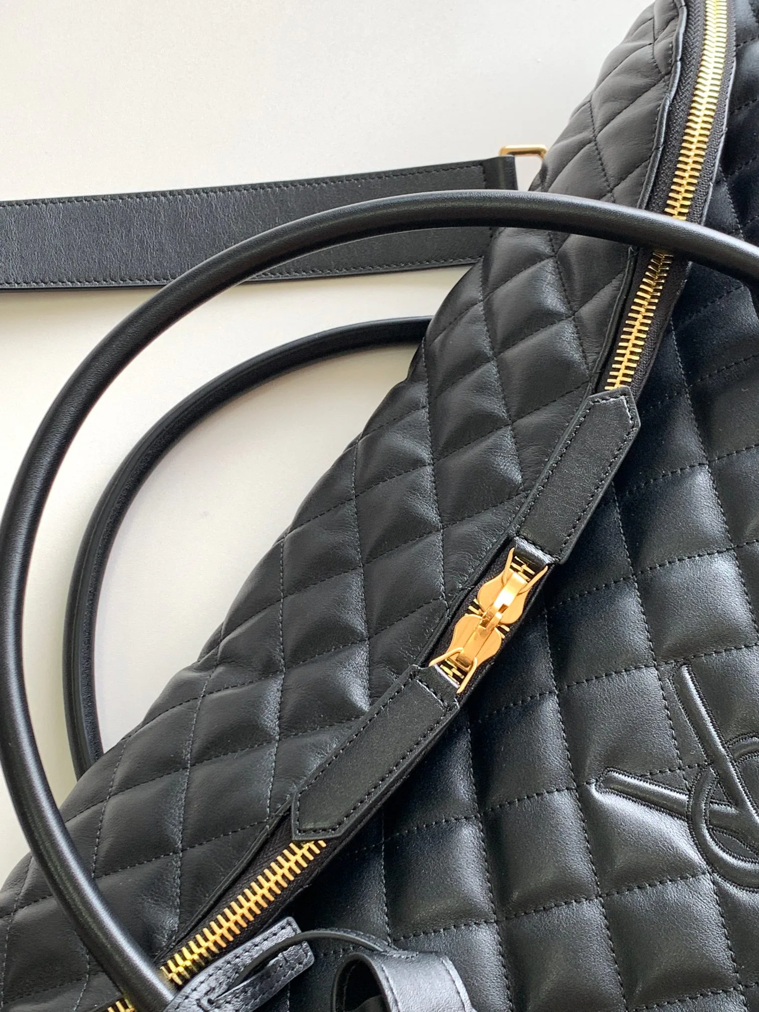 Дорожные Сумки Женские Saint Laurent 15084948