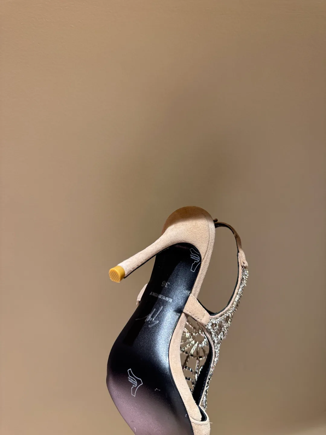 Босоножки Женские Giuseppe Zanotti 13183692