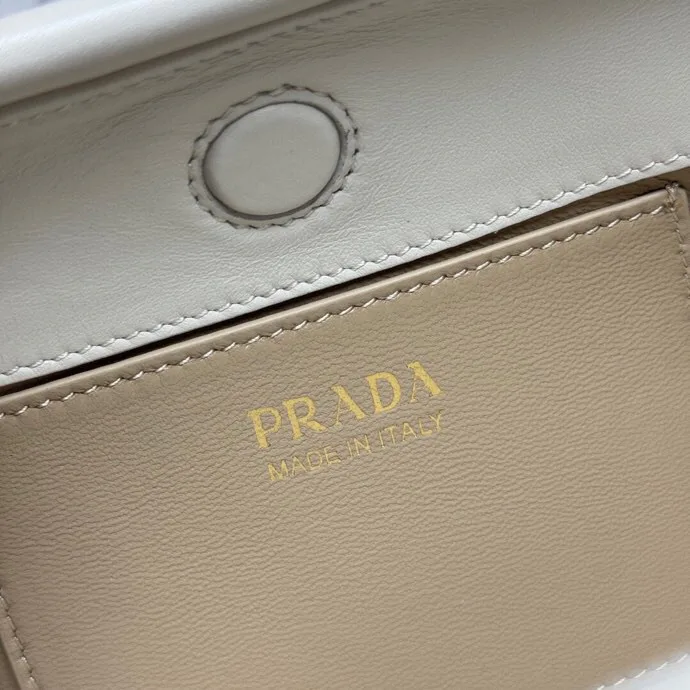 Классические Сумки Женские Prada 5063862