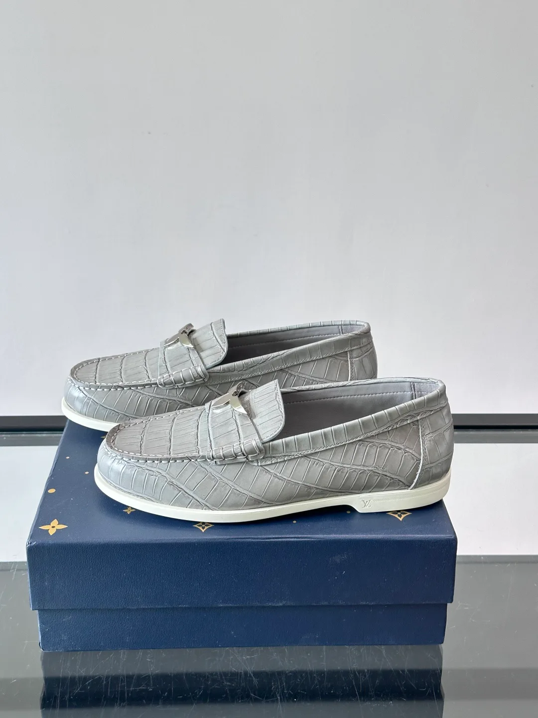 Лоферы И Туфли Мужские Louis Vuitton 18118561