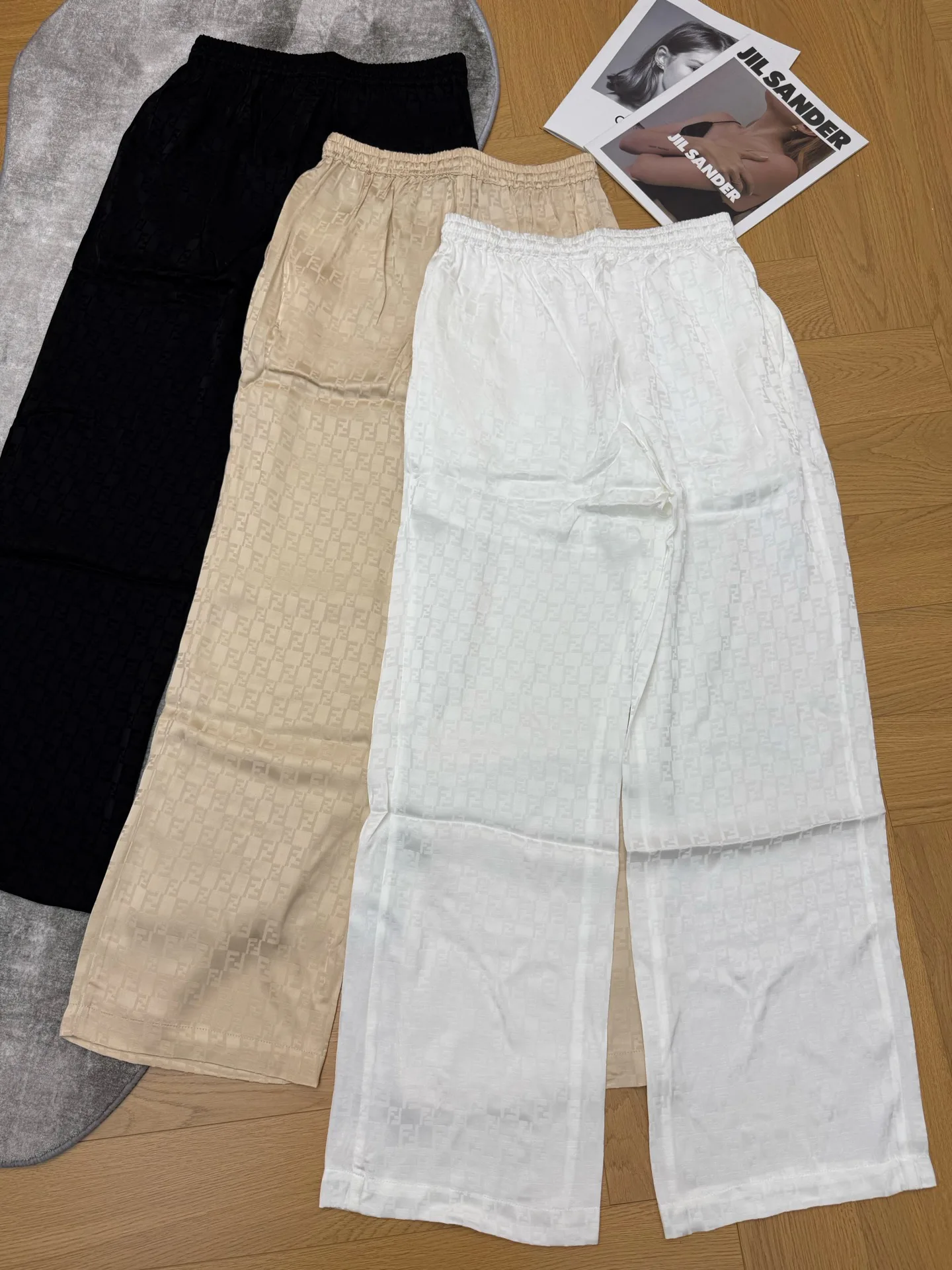 Брюки Женские Fendi 10487306
