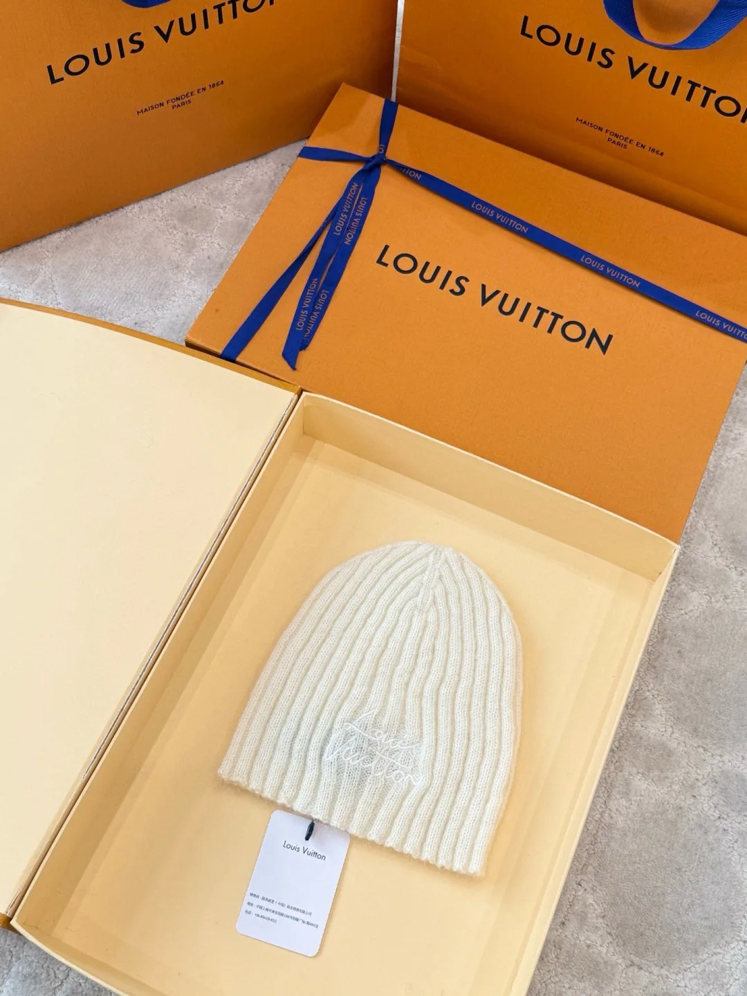 Головные Уборы Louis Vuitton 412773