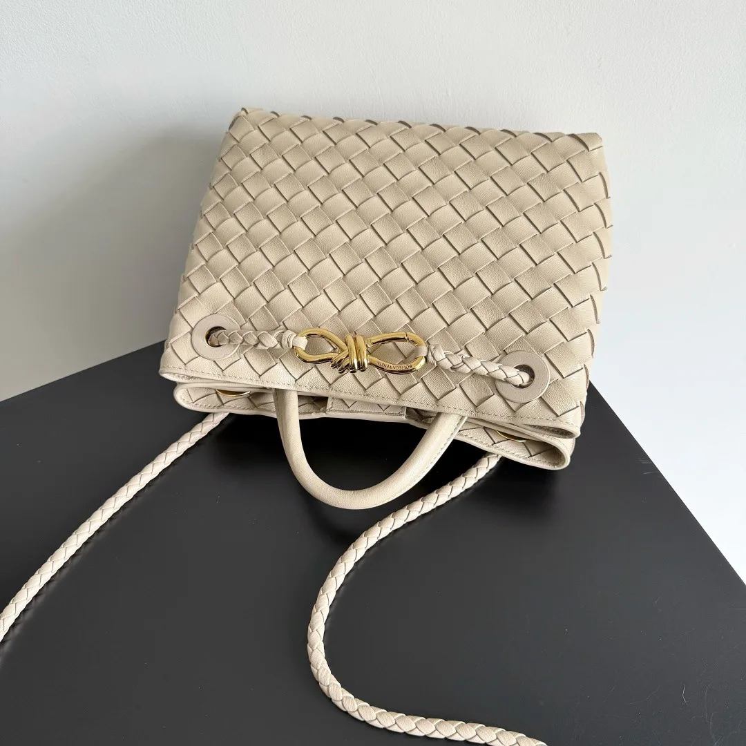 Классические Сумки Женские Bottega Veneta 17792039