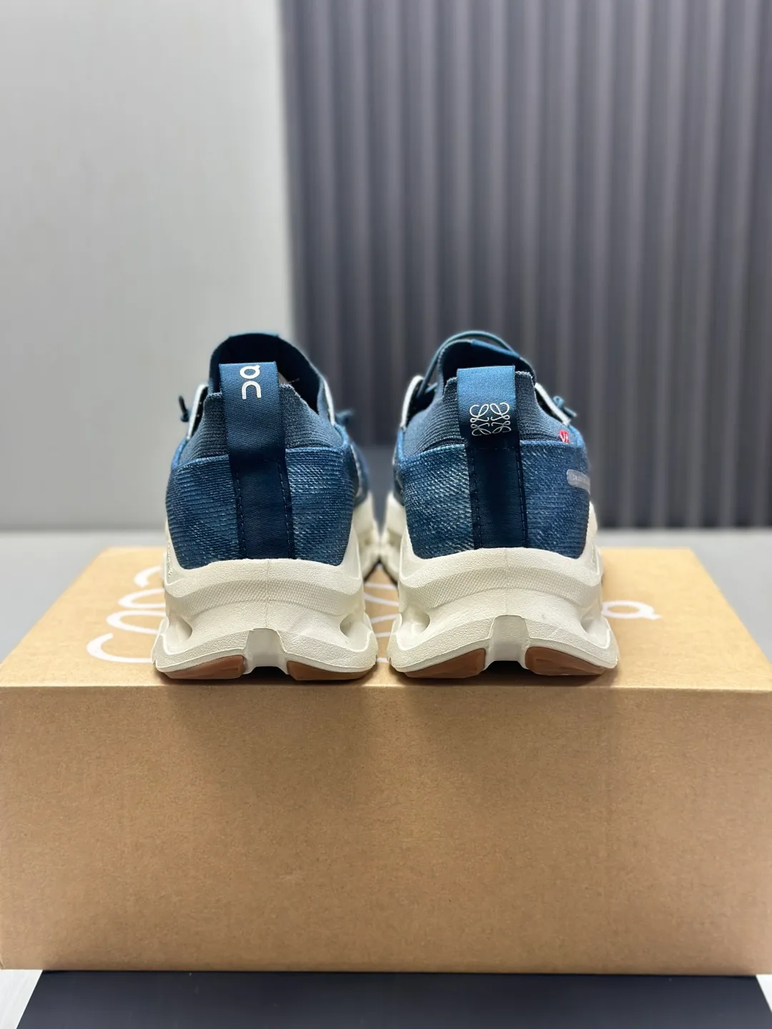 Кроссовки Женские Loewe 1992871