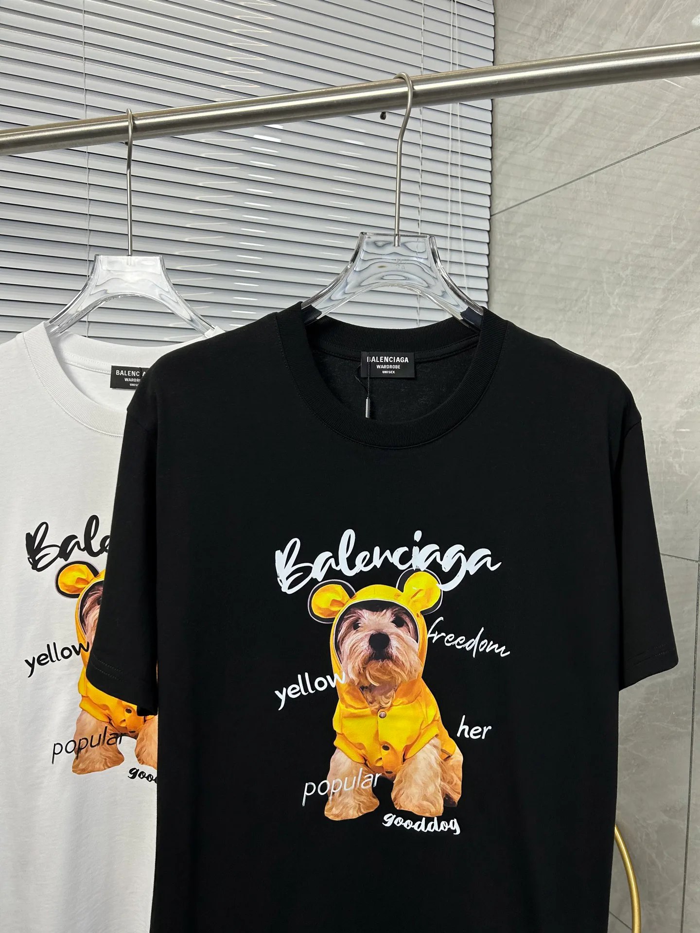 Футболки Женские Balenciaga 15448