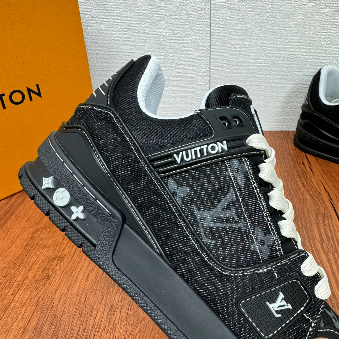 Кроссовки Мужские Louis Vuitton 1016448