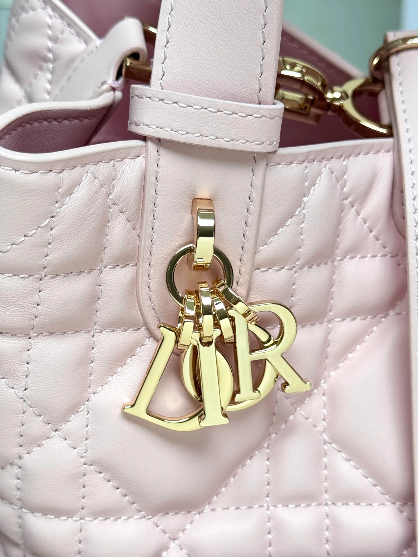 Классические Сумки Женские Christian Dior 17345164