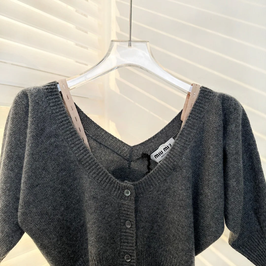 Топы Женские Miu Miu 13362173