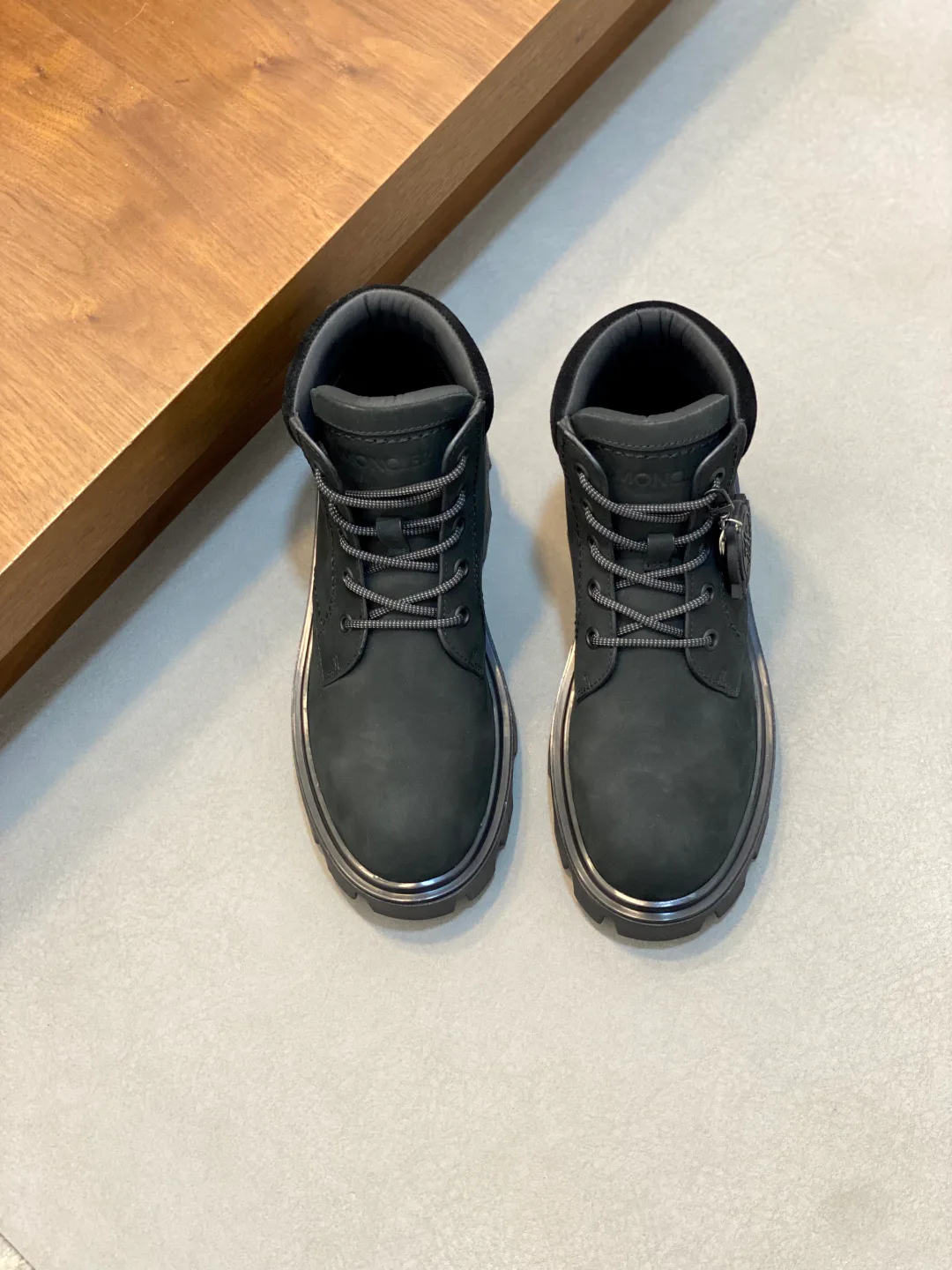 Ботинки Мужские Moncler 19710896
