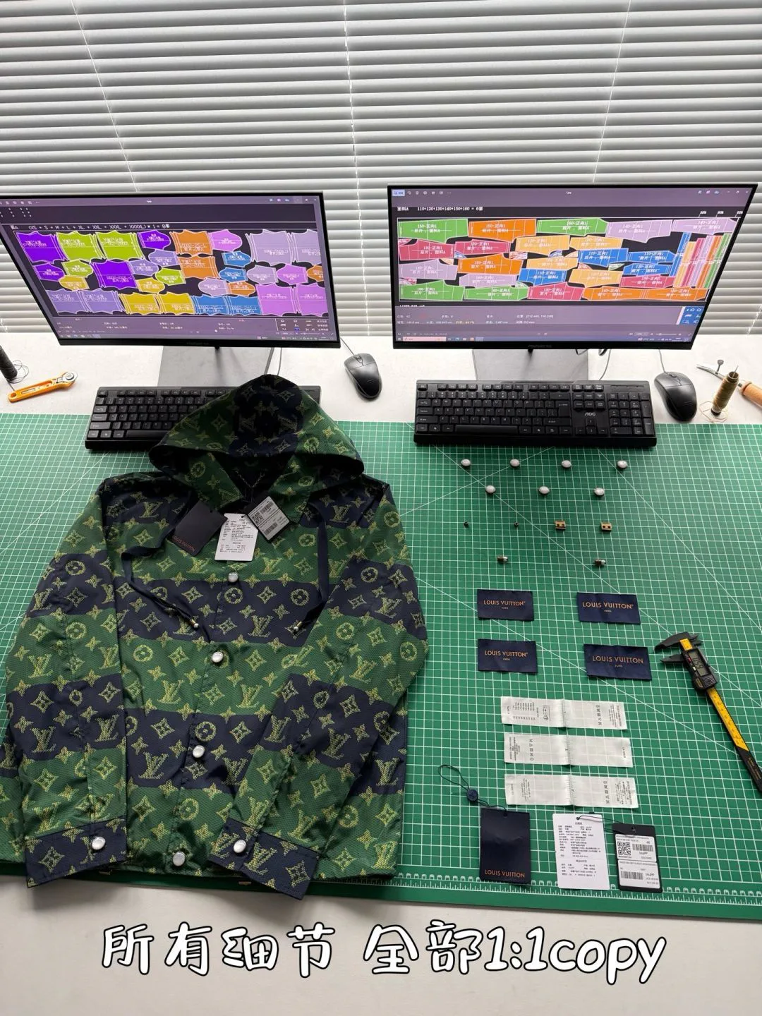 Куртки И Пуховики Мужские Louis Vuitton 8973489