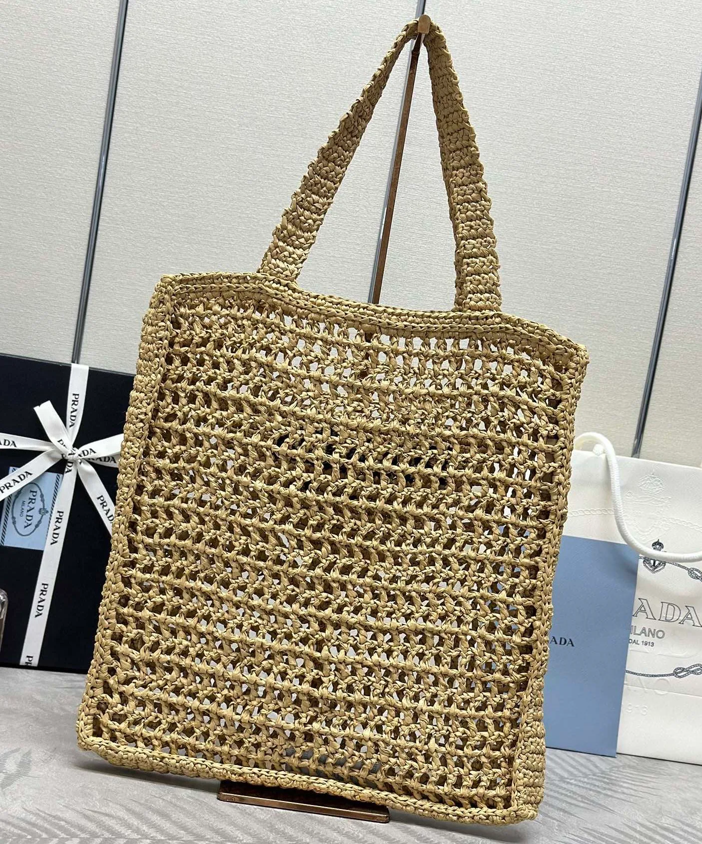 Классические Сумки Женские Prada 11681948