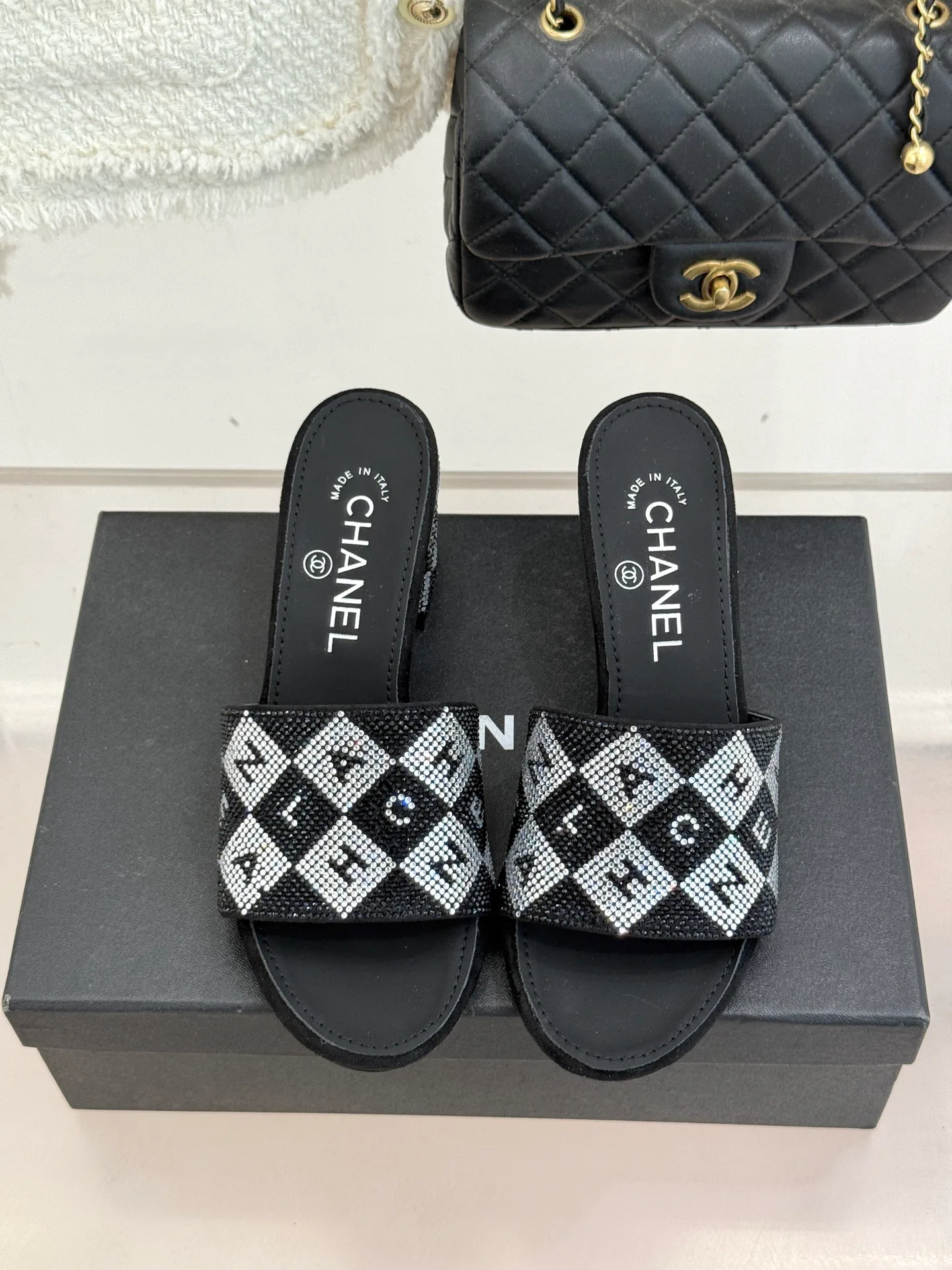 Шлепанцы Женские Chanel 9499390