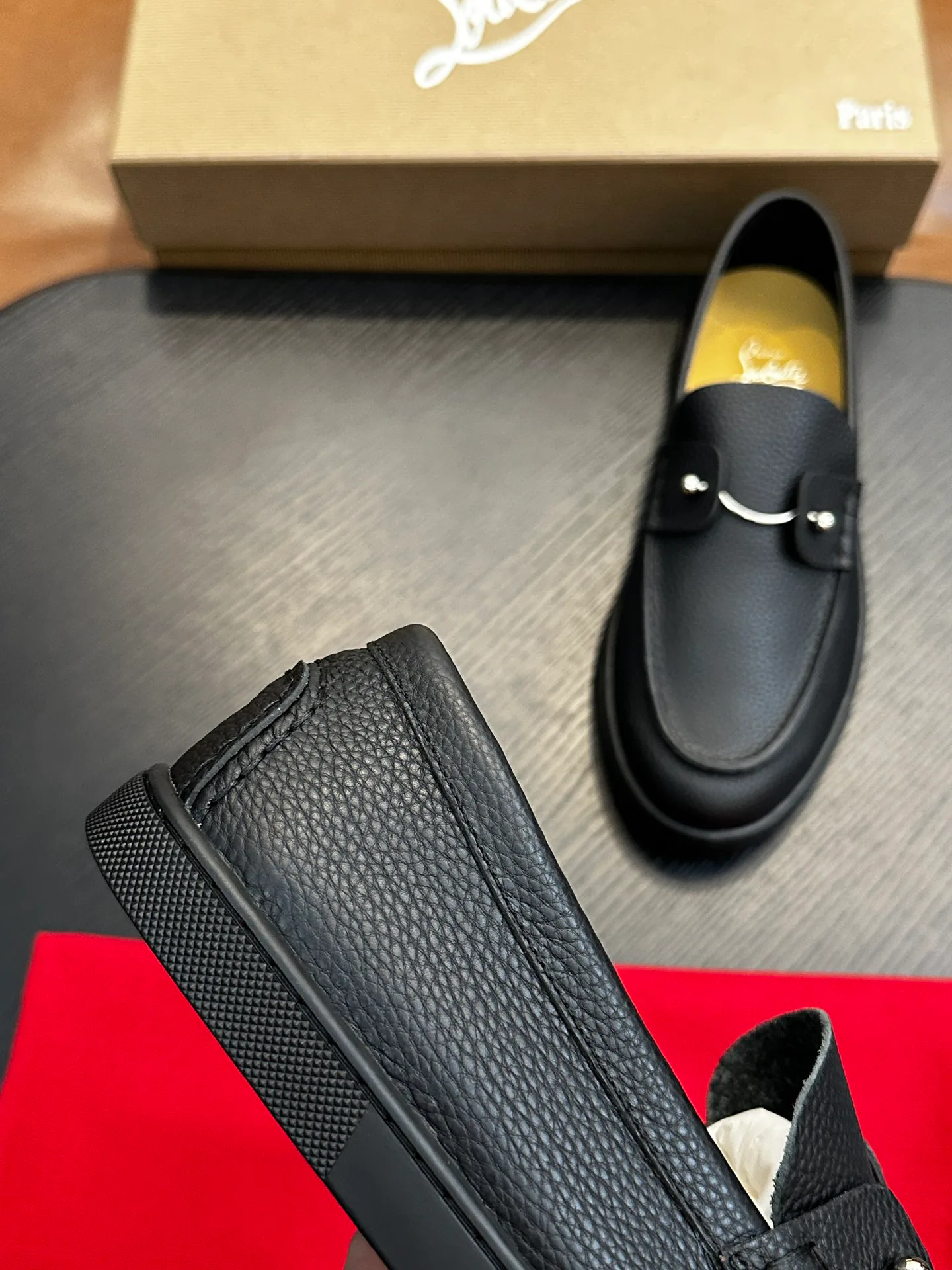 Кроссовки Мужские Christian Louboutin 11606963