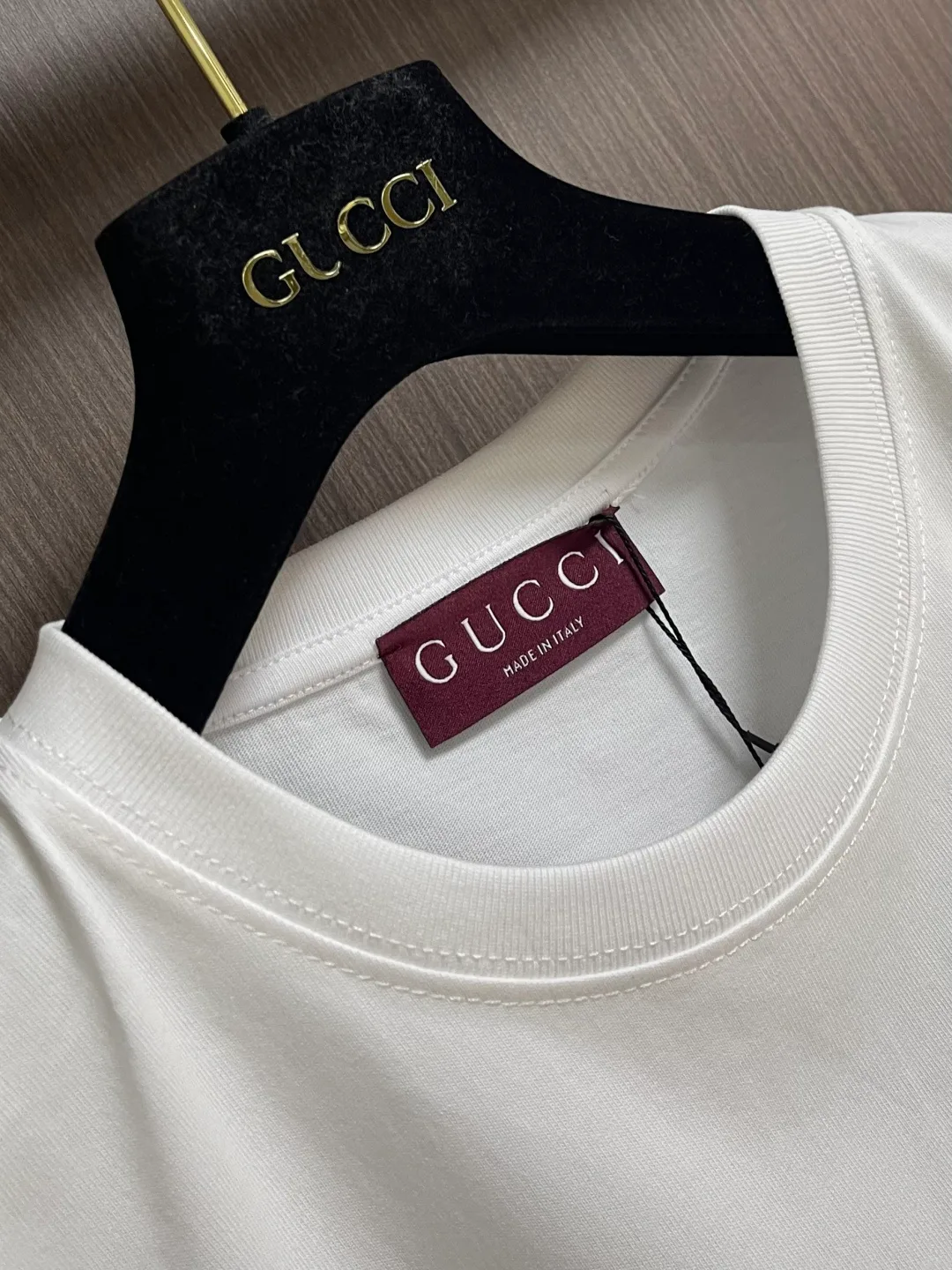 Футболки Женские Gucci 18190970