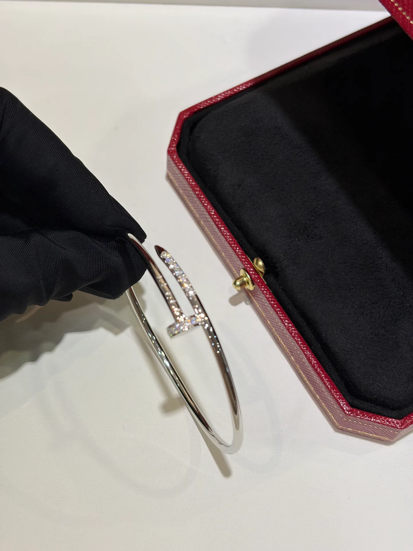 Бижутерия Cartier 1302308