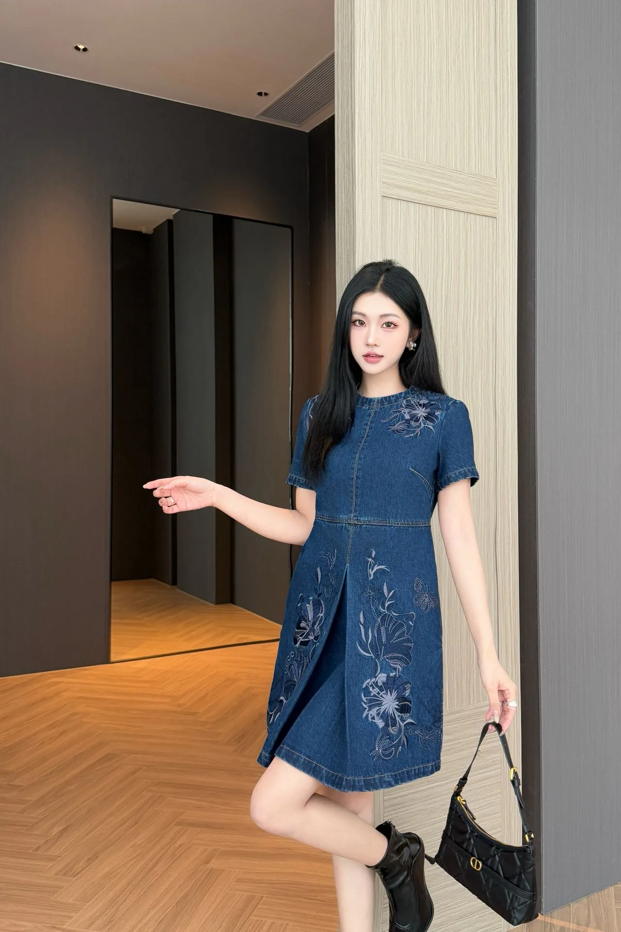 Платья Женские Gucci 11206394