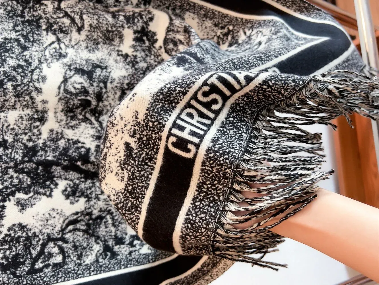 Шарфы Christian Dior 438393