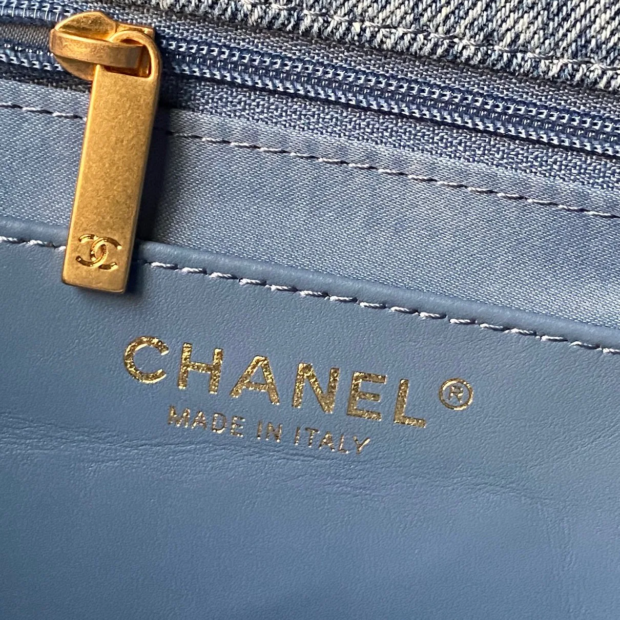 Классические Сумки Женские Chanel 18207755