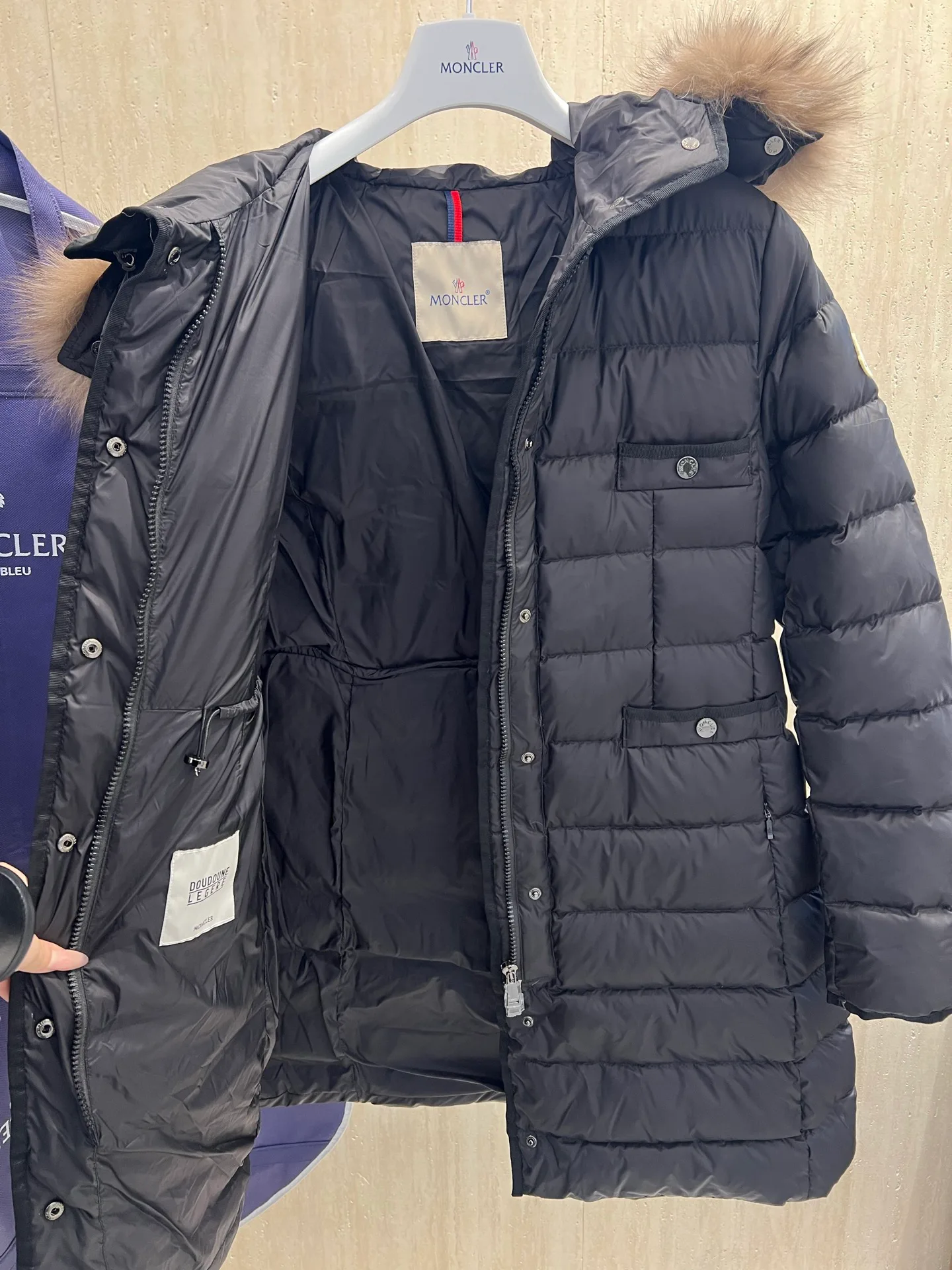 Куртки И Пуховики Женские Moncler 18723419