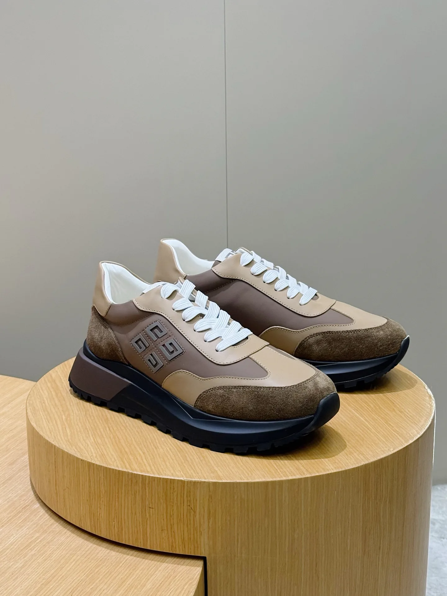 Кроссовки Мужские Givenchy 1217804