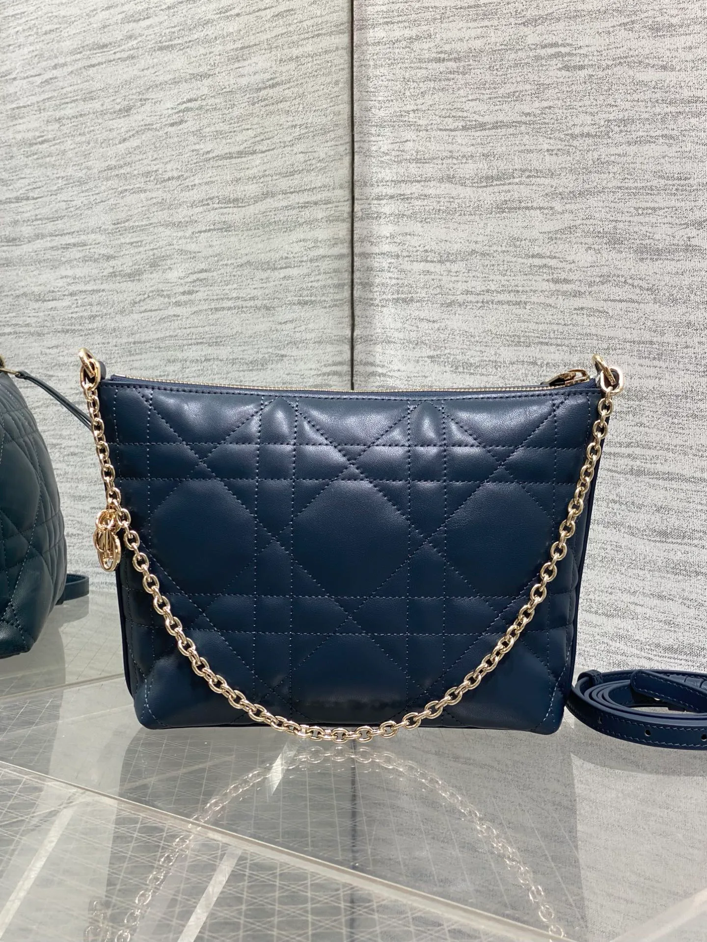 Классические Сумки Женские Christian Dior 17629545