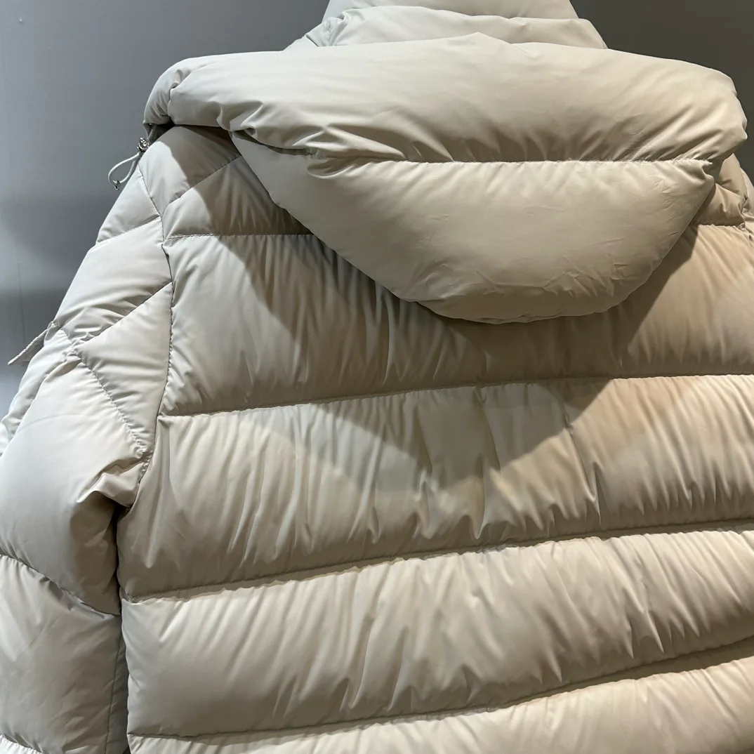 Куртки И Пуховики Женские Moncler 18134107