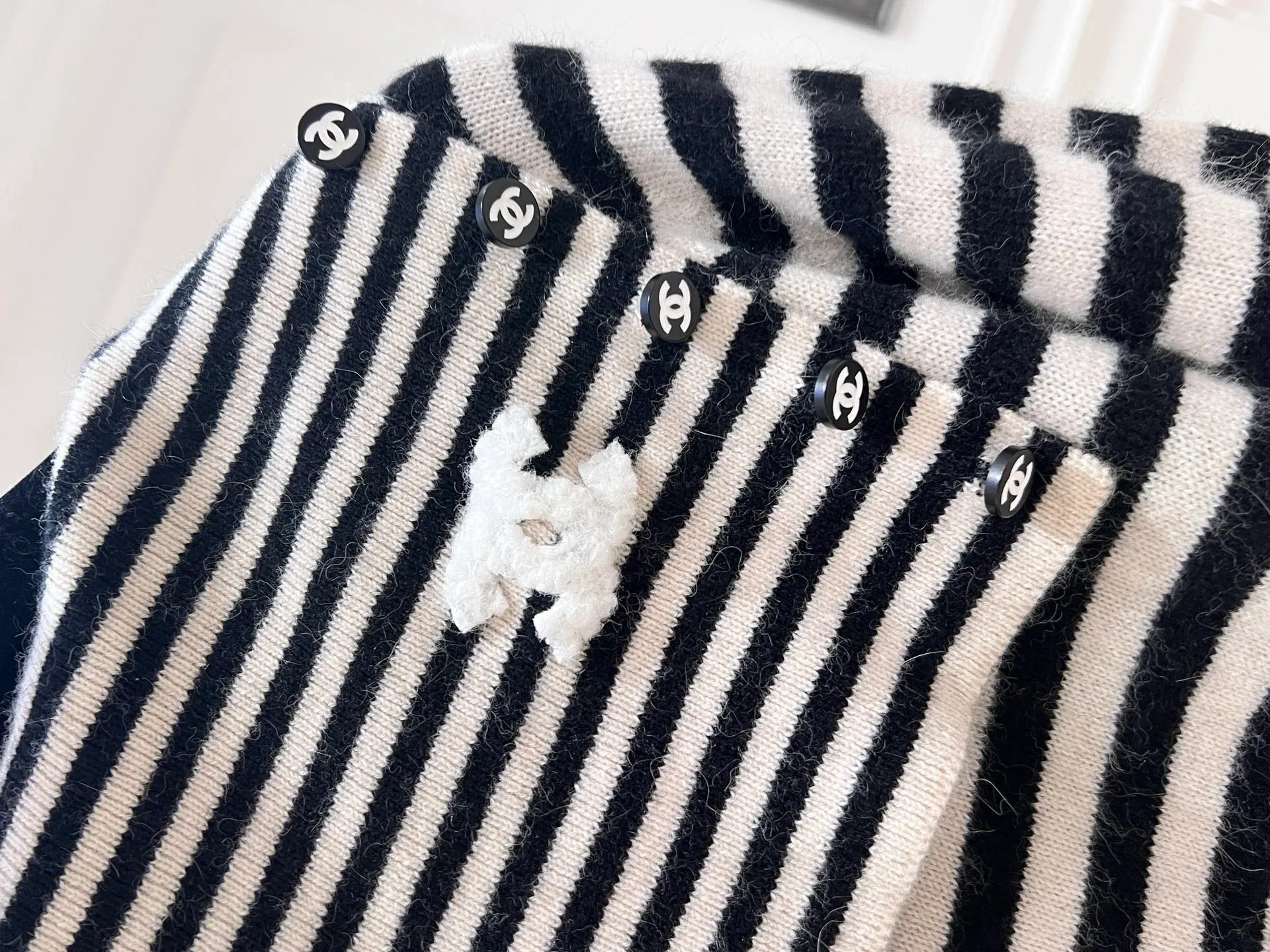 Свитеры Женские Chanel 372068