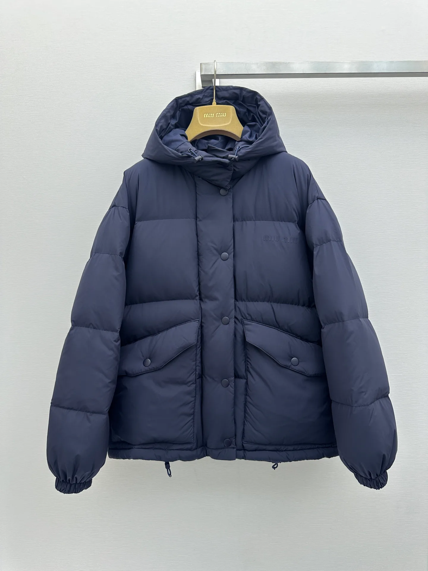 Куртки И Пуховики Женские Miu Miu 18847895