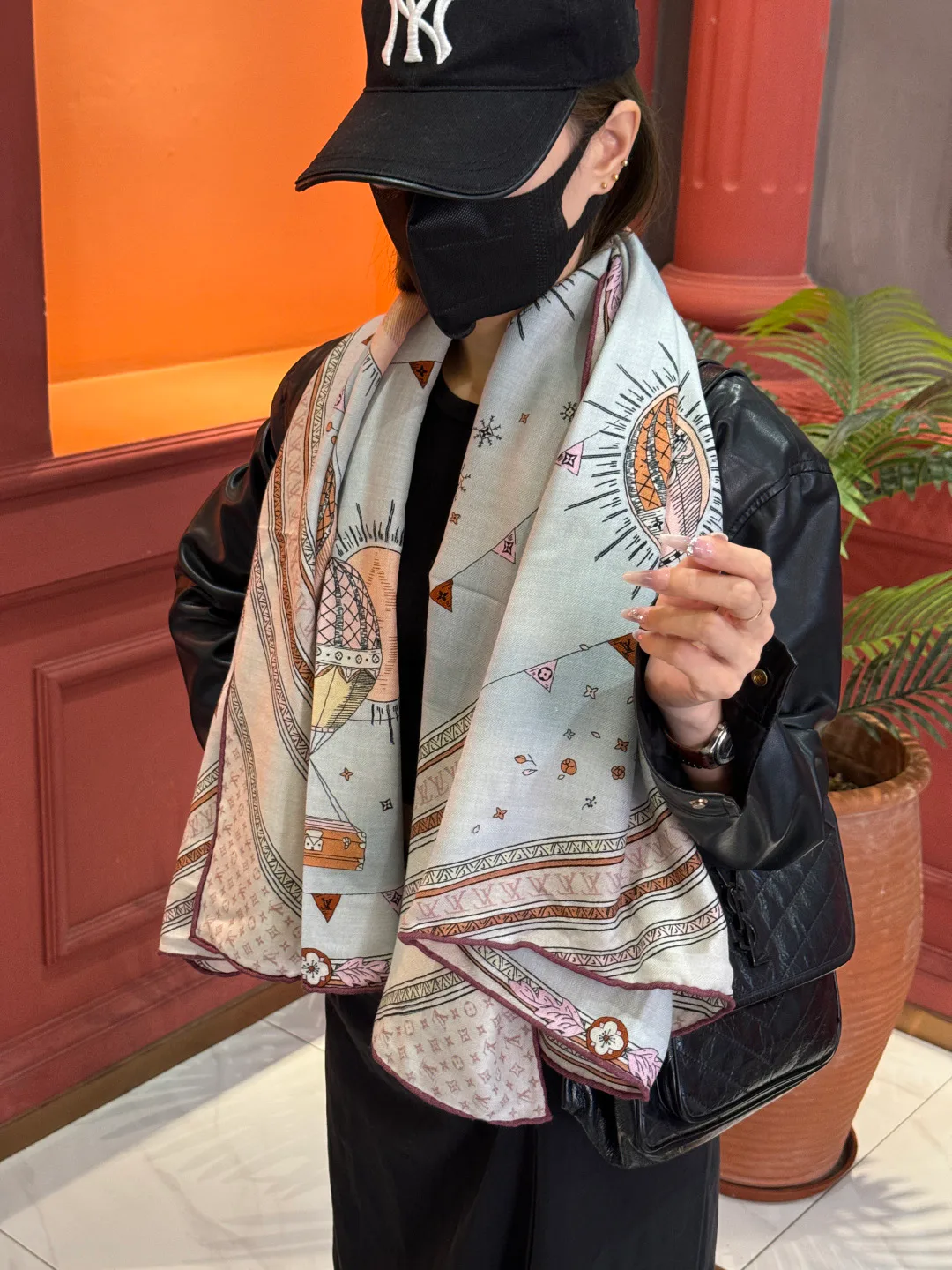 Платки Louis Vuitton 895071