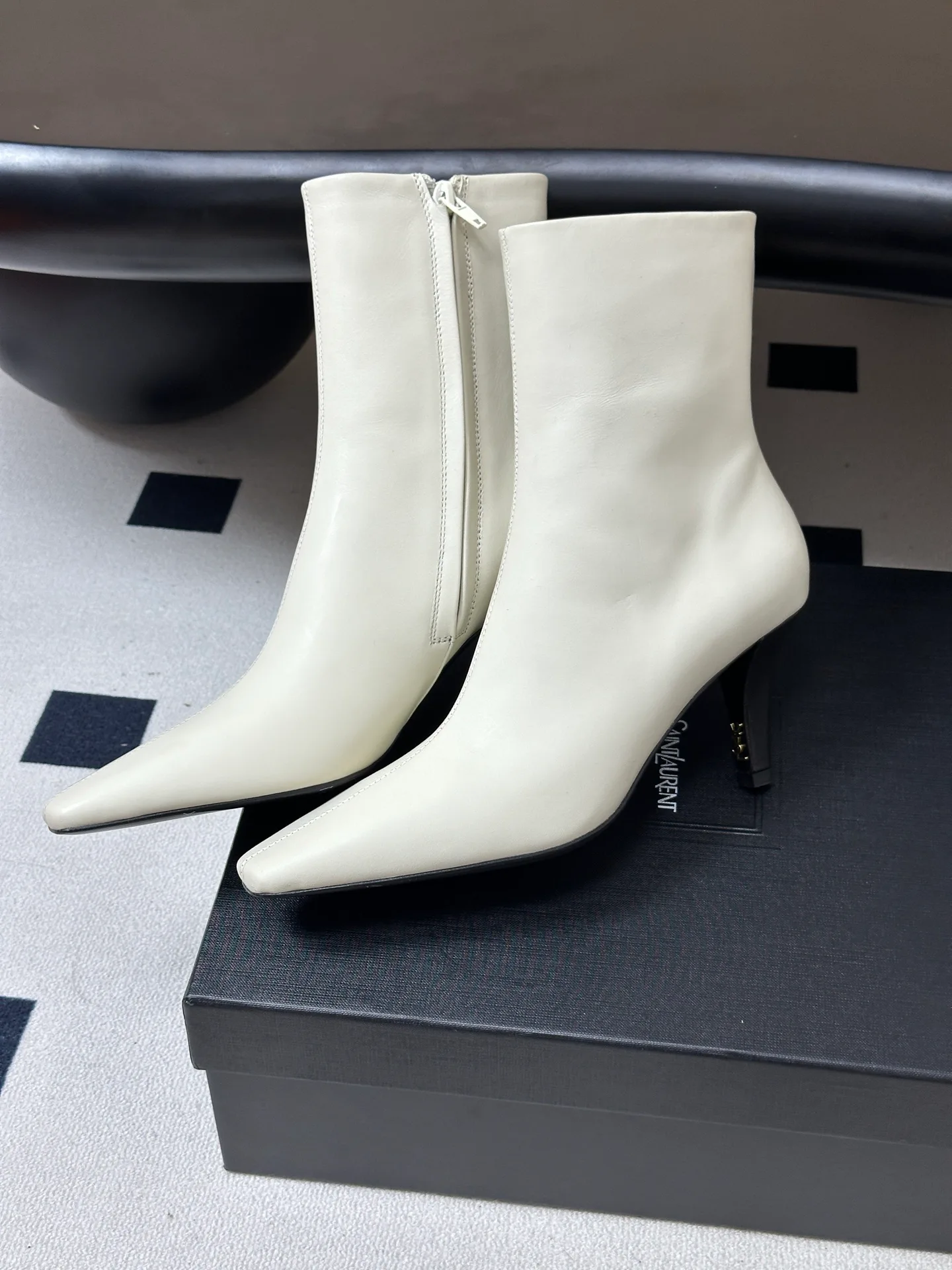 Ботильоны Женские Saint Laurent 18492621