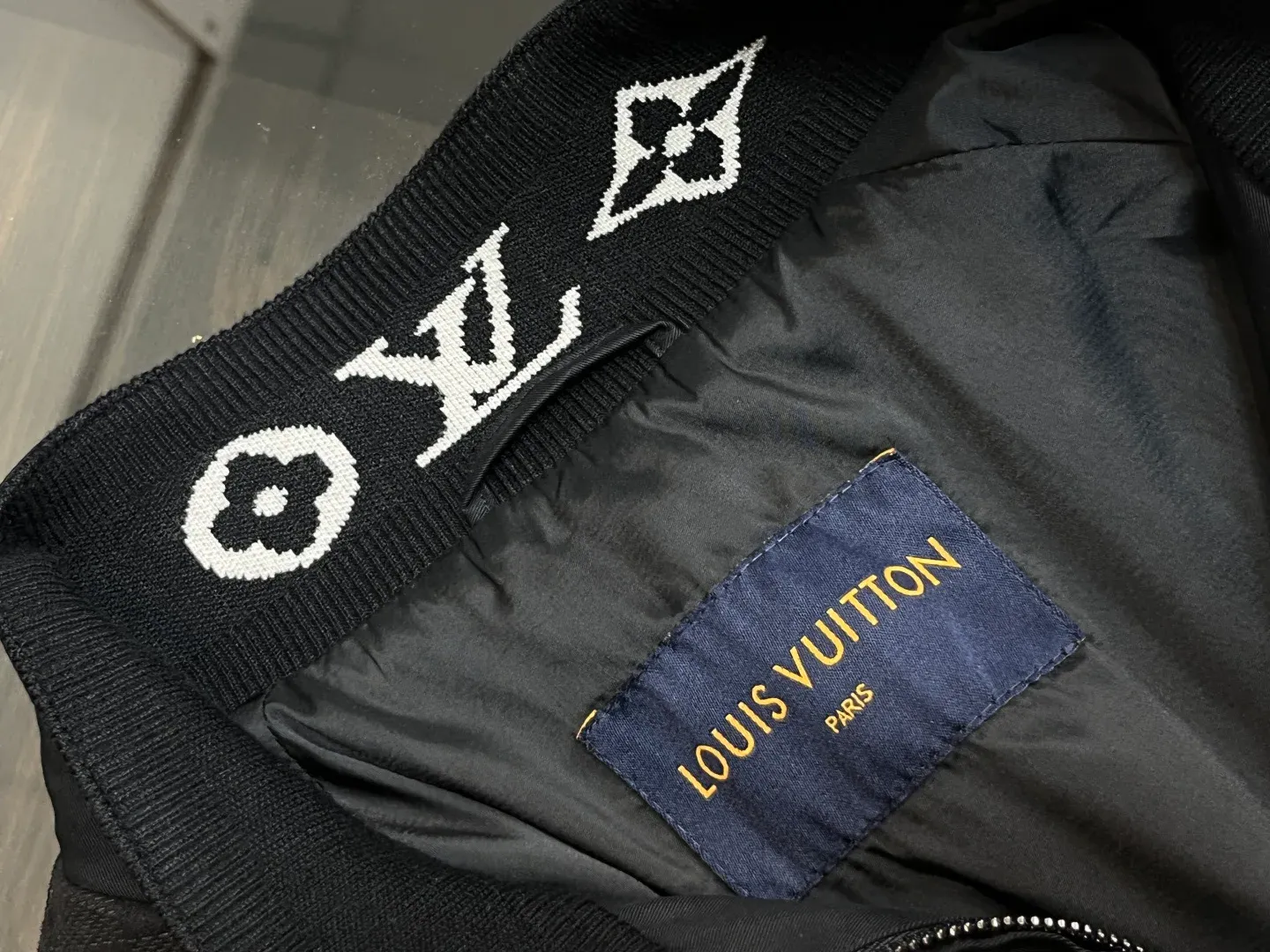 Куртки И Пуховики Мужские Louis Vuitton 6472145