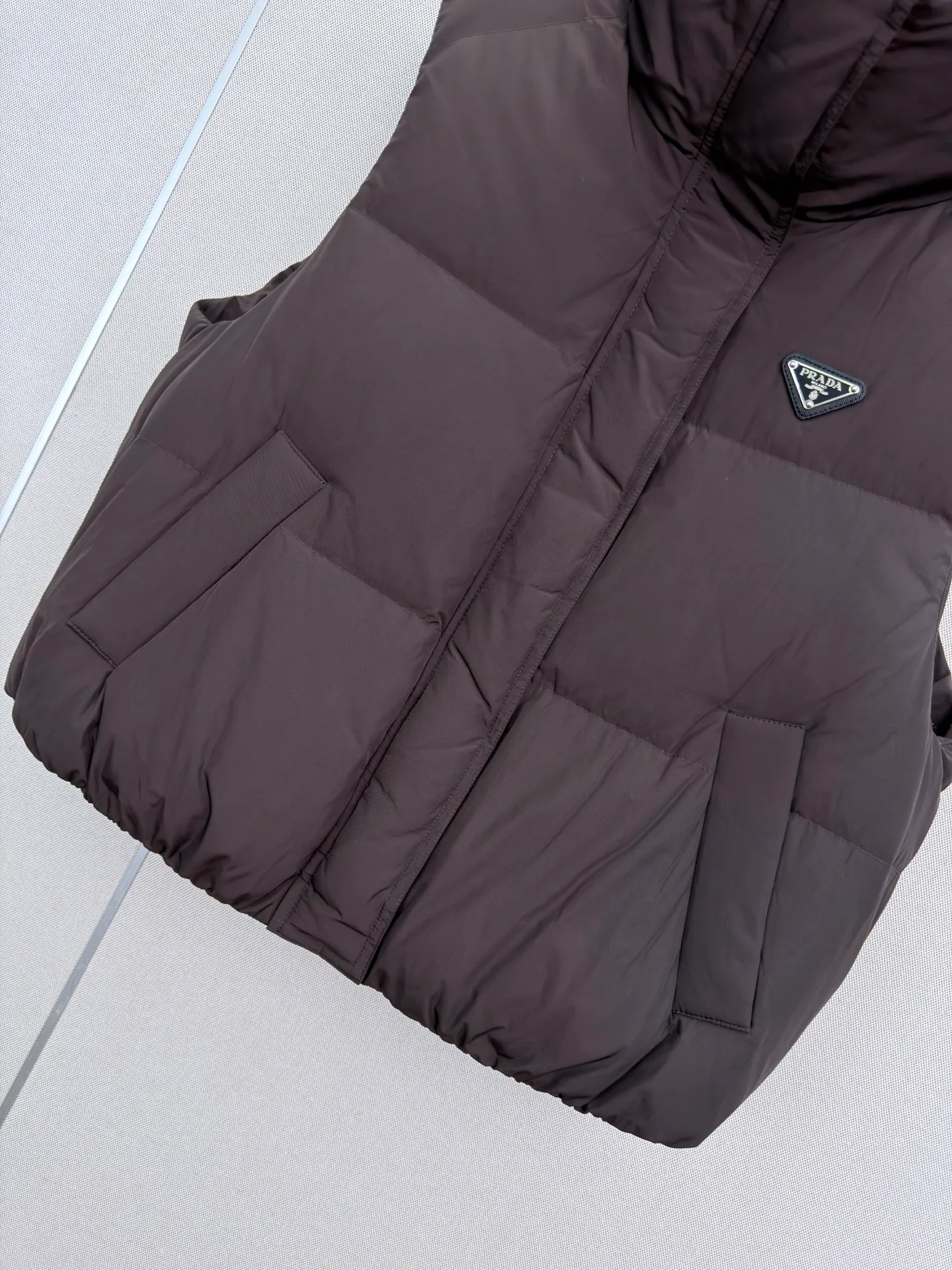 Жилеты Женские Prada 18185783