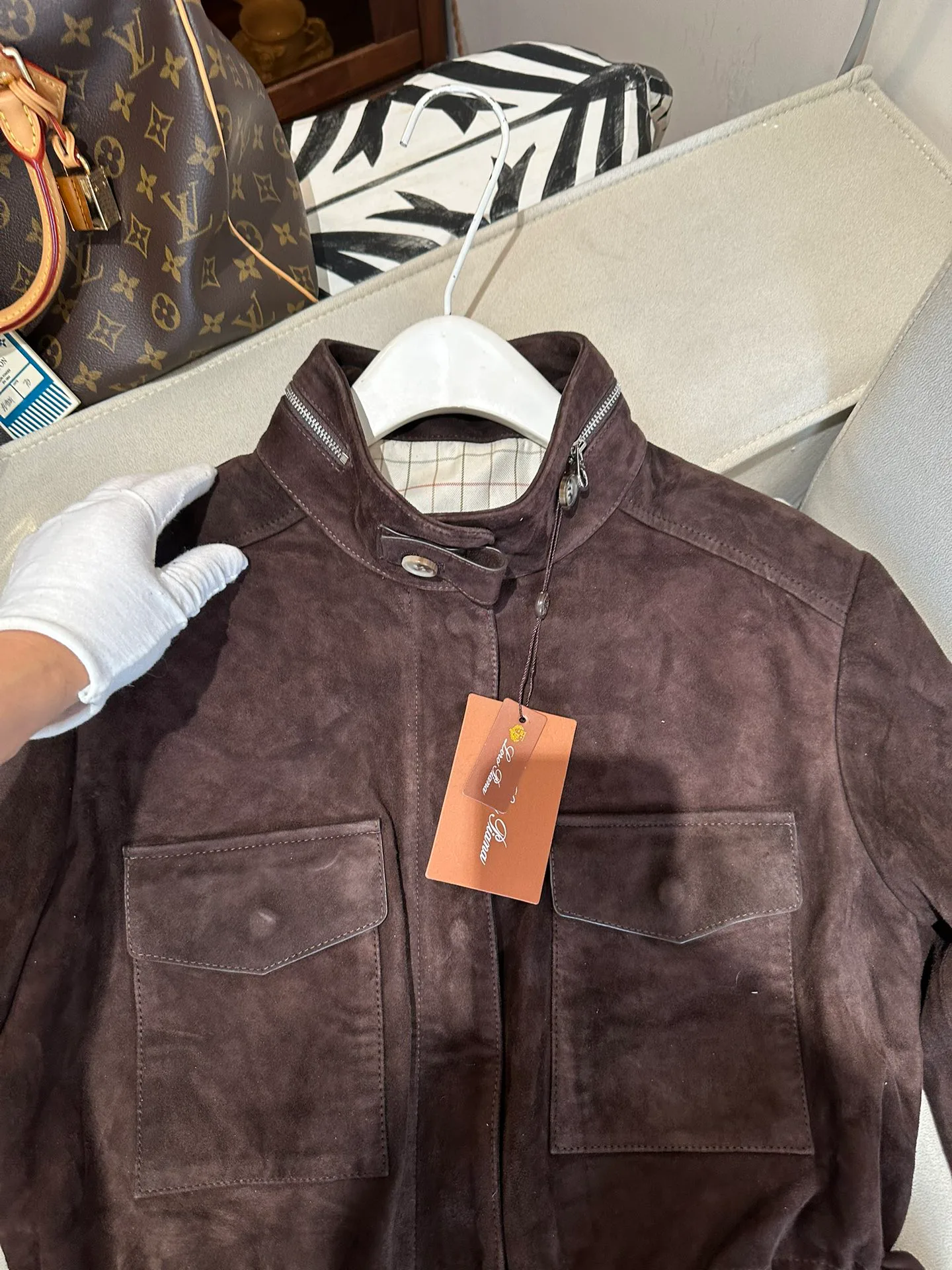 Кожаные Куртки И Дублёнки Женские Loro Piana 11679792