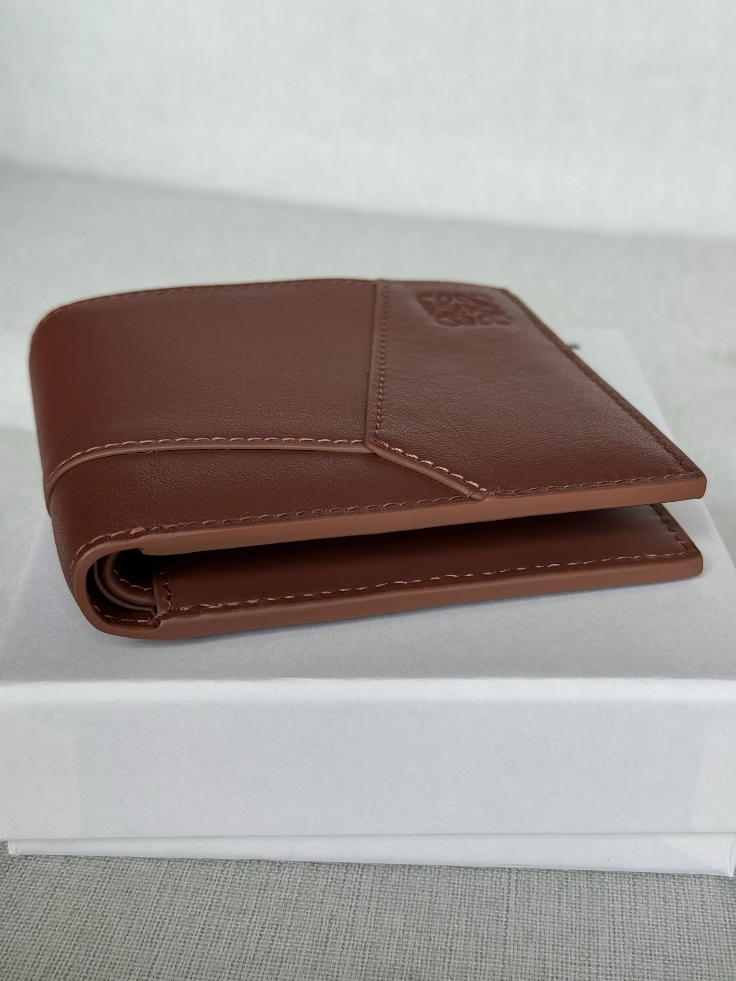 Клатчи Женские Loewe 18906574