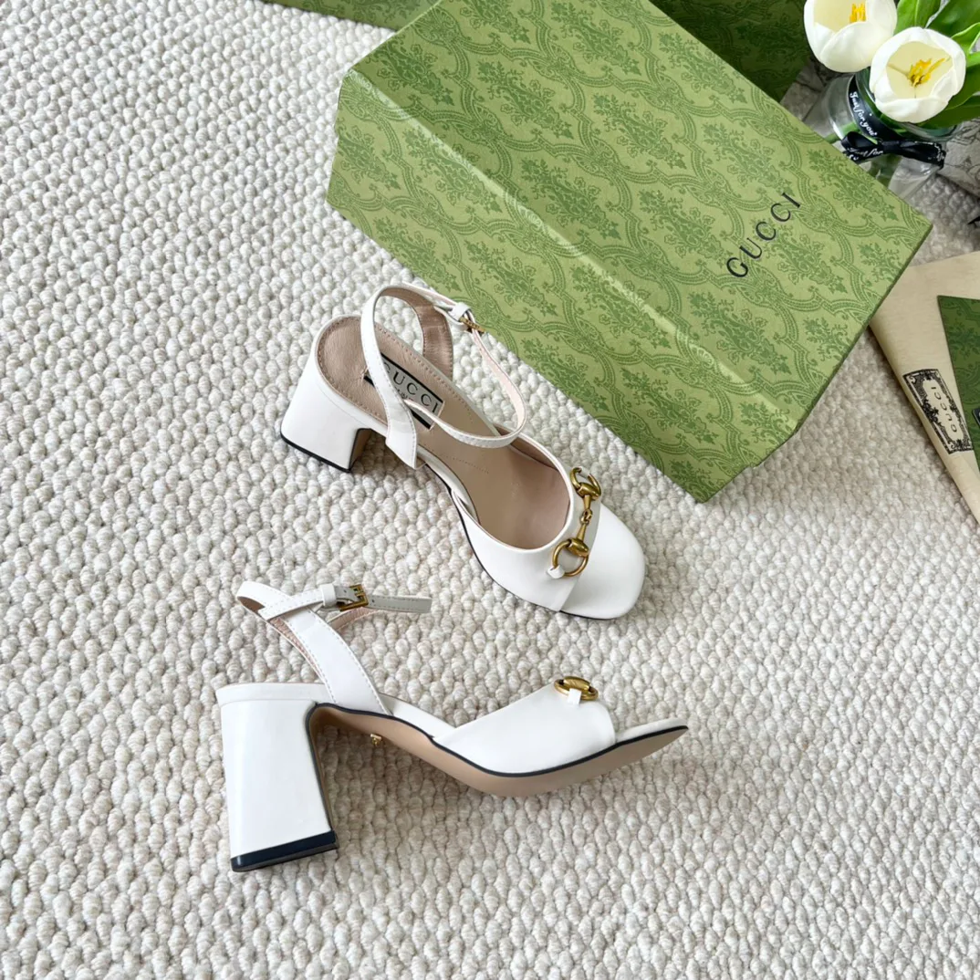 Босоножки Женские Gucci 17614718