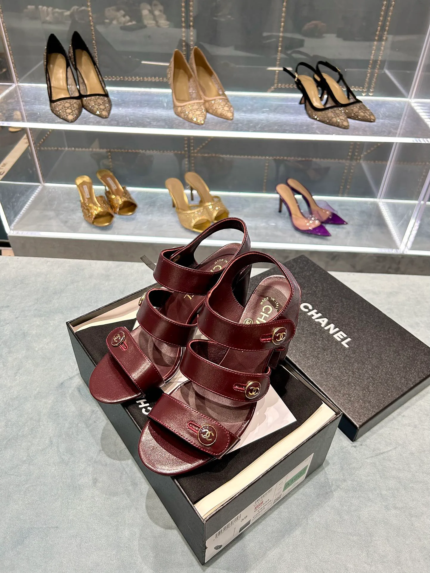 Босоножки Женские Chanel 10245368