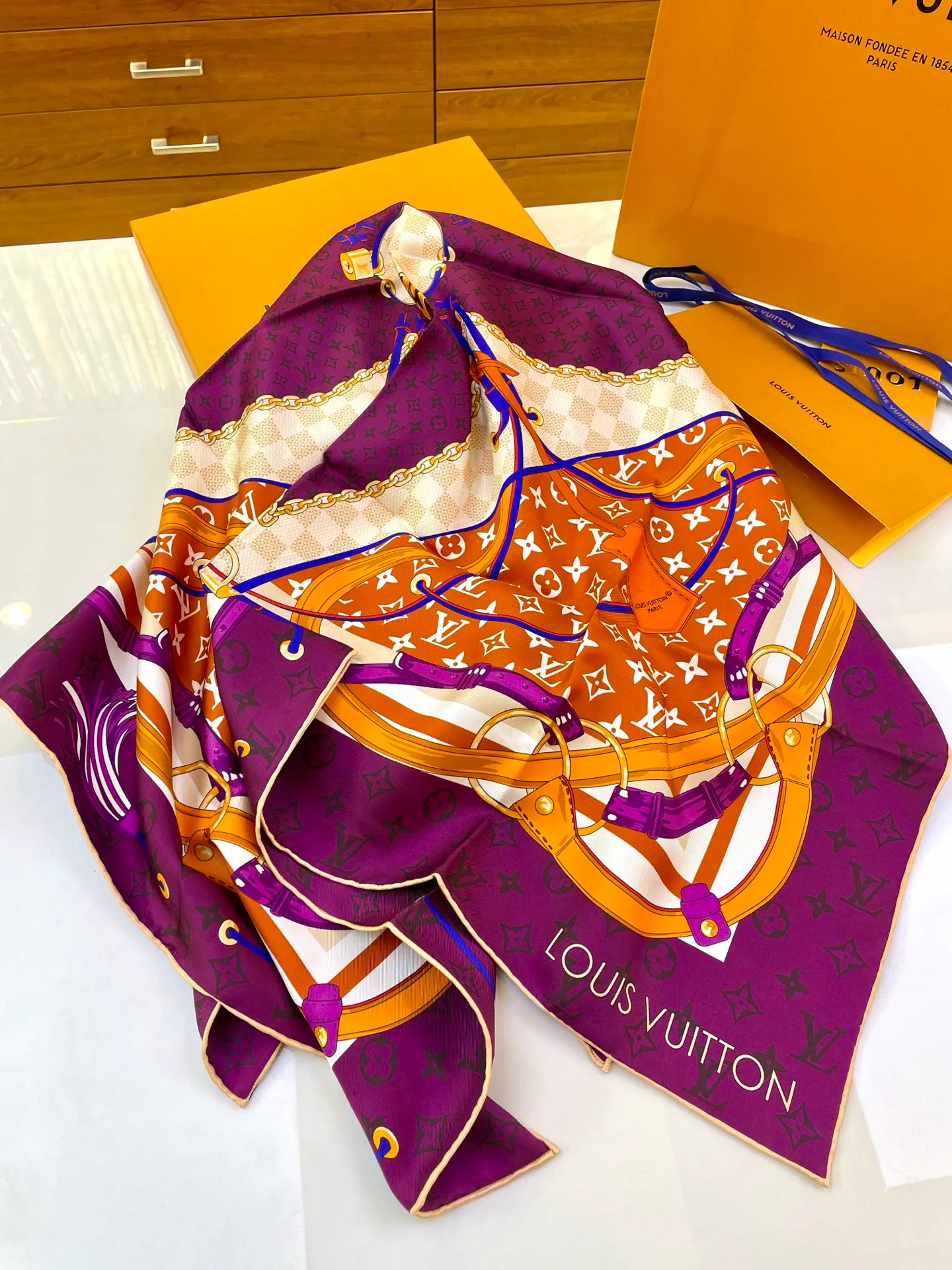 Платки Louis Vuitton 1486298