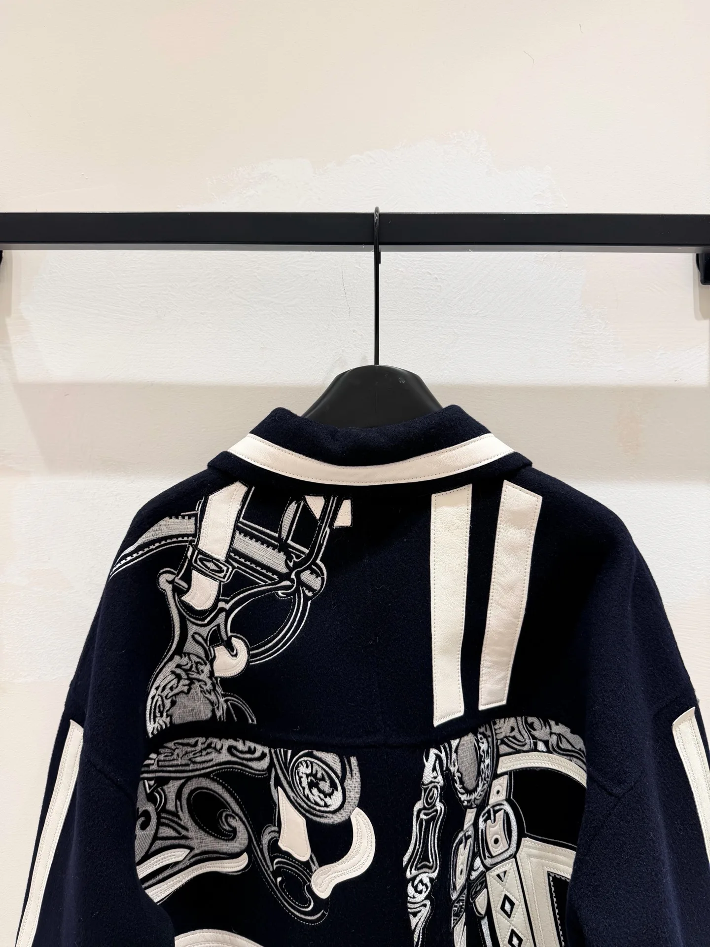 Куртки И Пуховики Женские Hermes 5876333