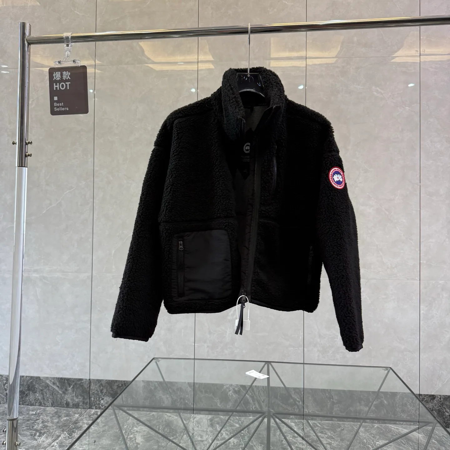 Куртки И Пуховики Женские Canada Goose 18722941