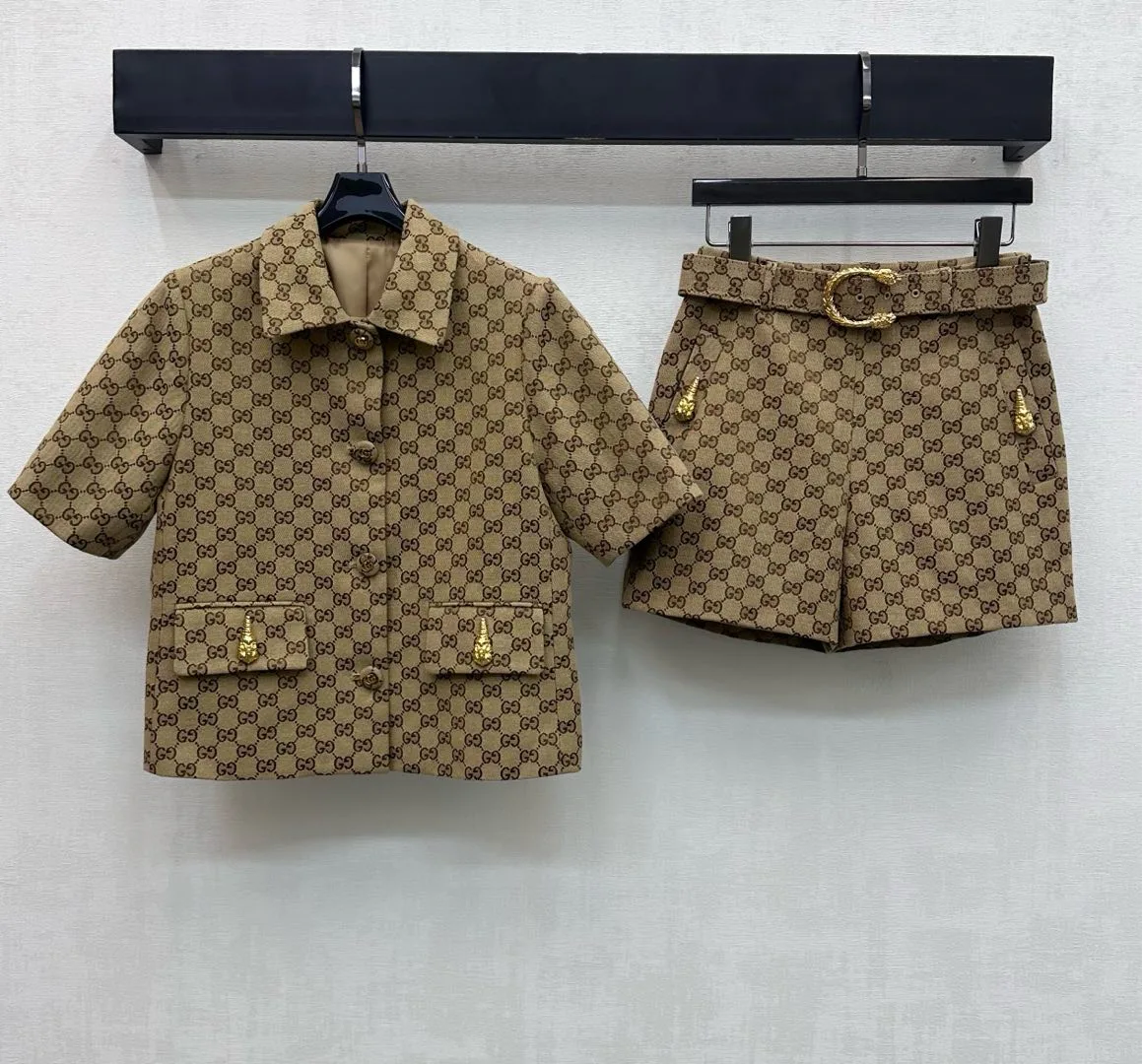 Шорты Женские Gucci 4704824