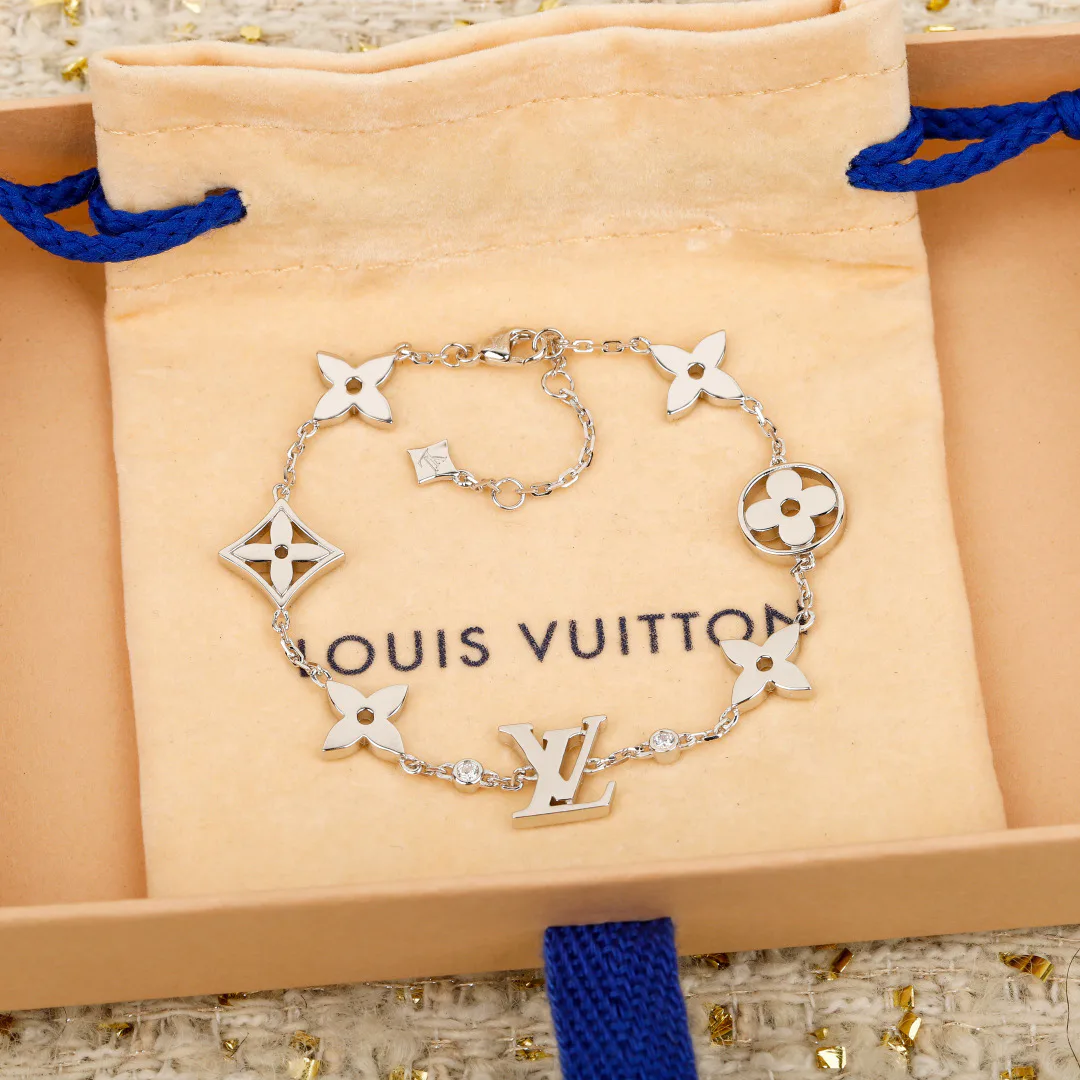 Бижутерия Louis Vuitton 18186326