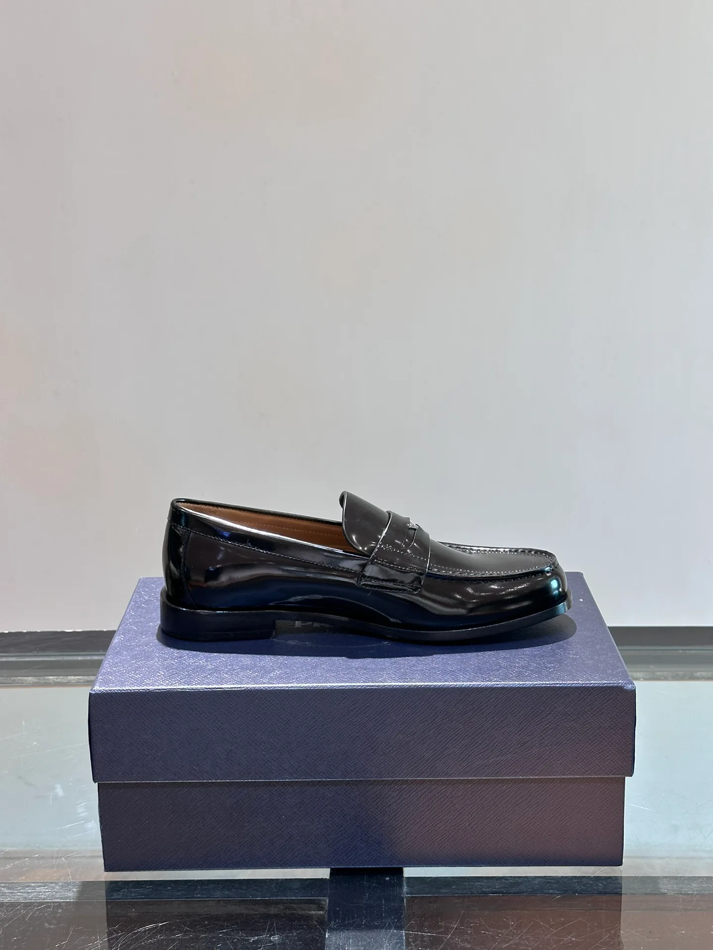 Лоферы И Туфли Мужские Prada 236314