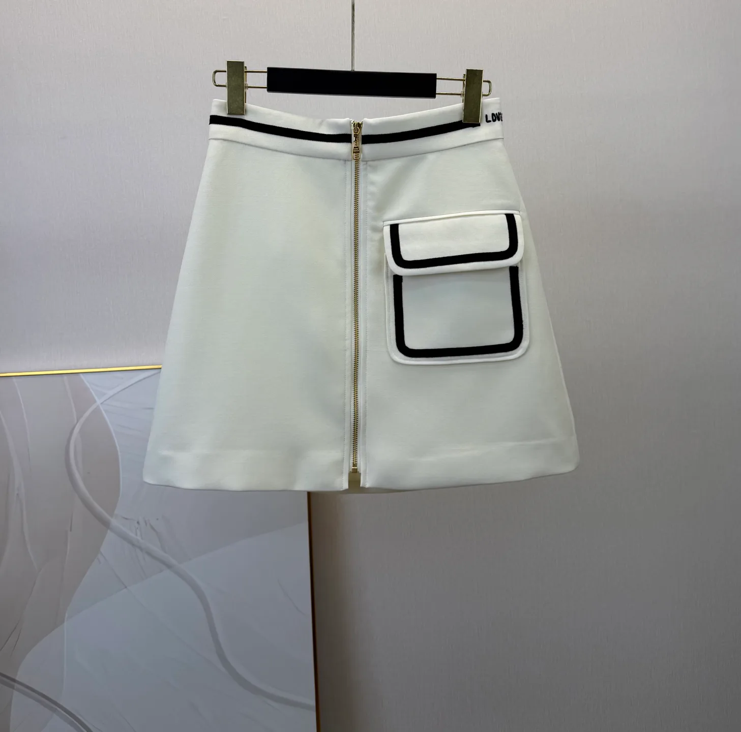 Юбки Женские Louis Vuitton 13456404