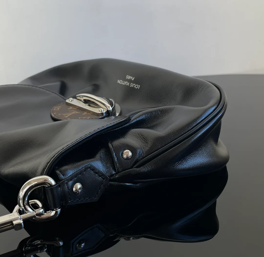 Клатчи Женские Louis Vuitton 263651